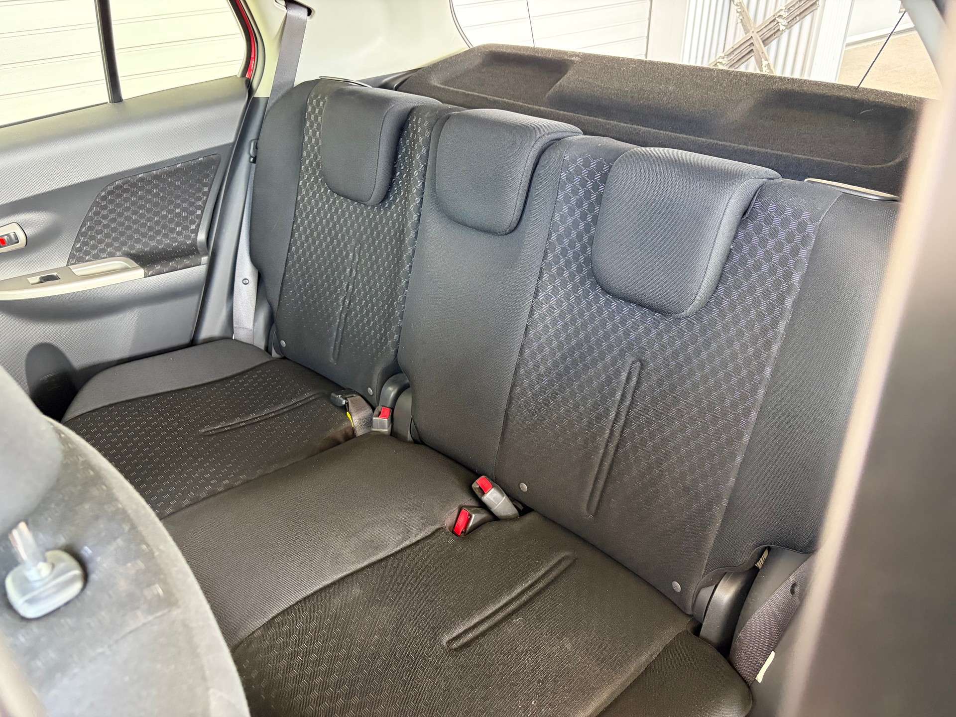 TOYOTA UrbanCruiser 1.4 D-4D Linea Sol 4WD-image-6