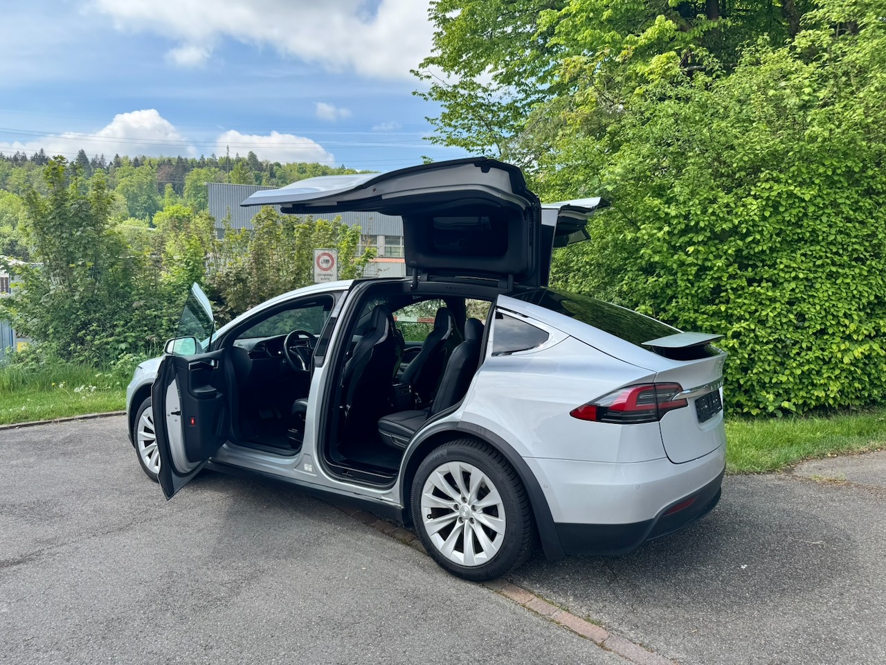TESLA 90D-image-2