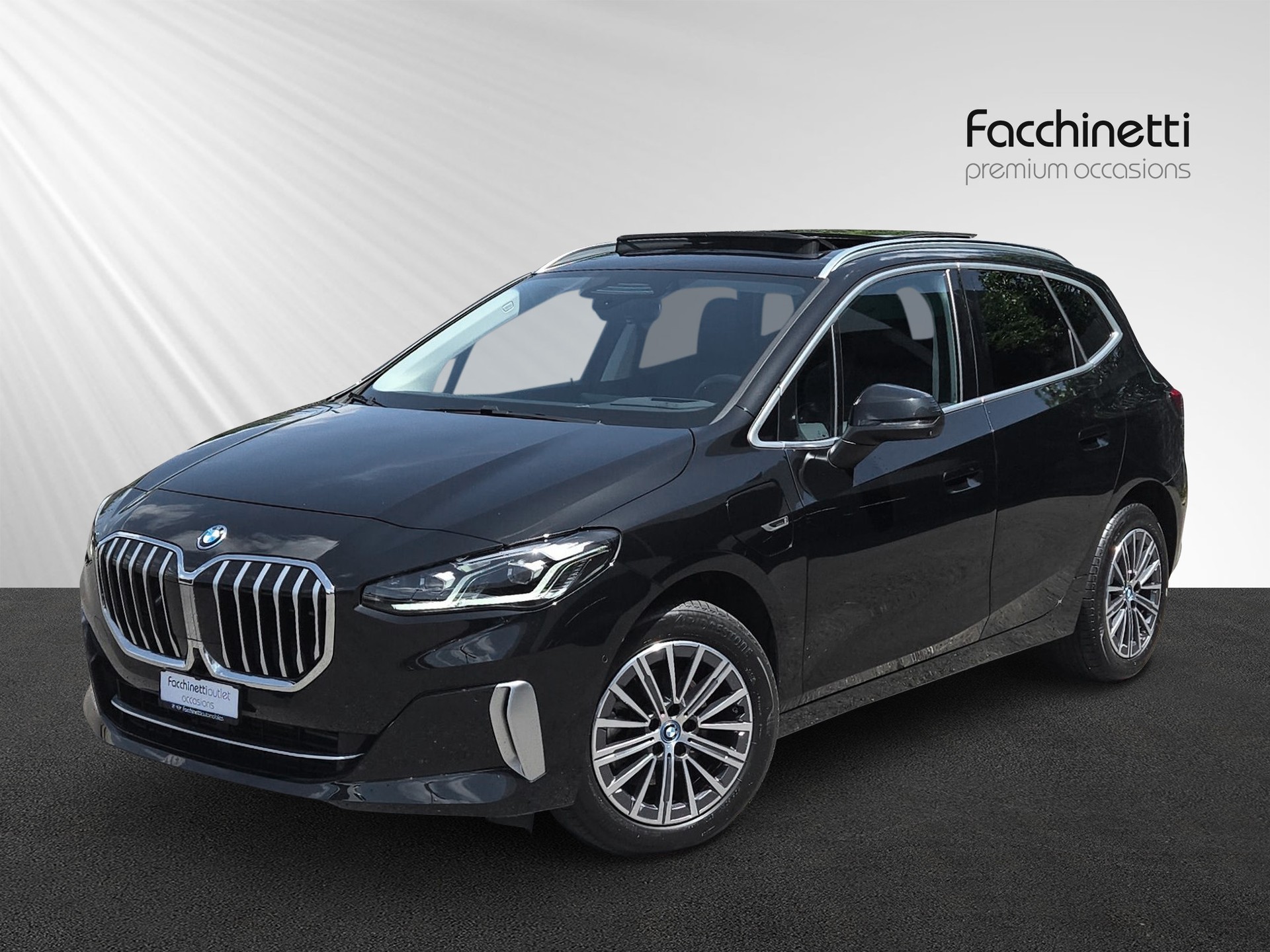 BMW 225e xDrive Active Tourer Luxury Line-image-0
