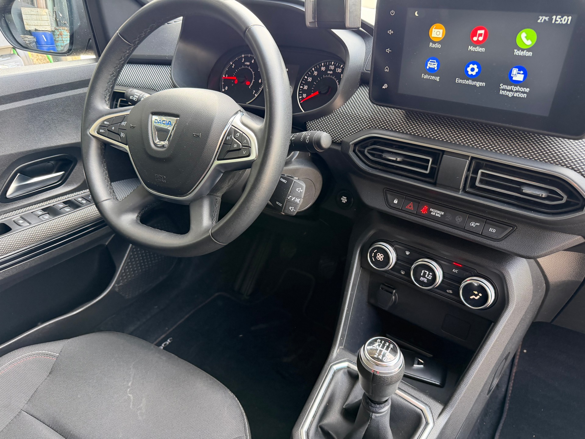 DACIA Jogger TCe 110 Essential-image-10