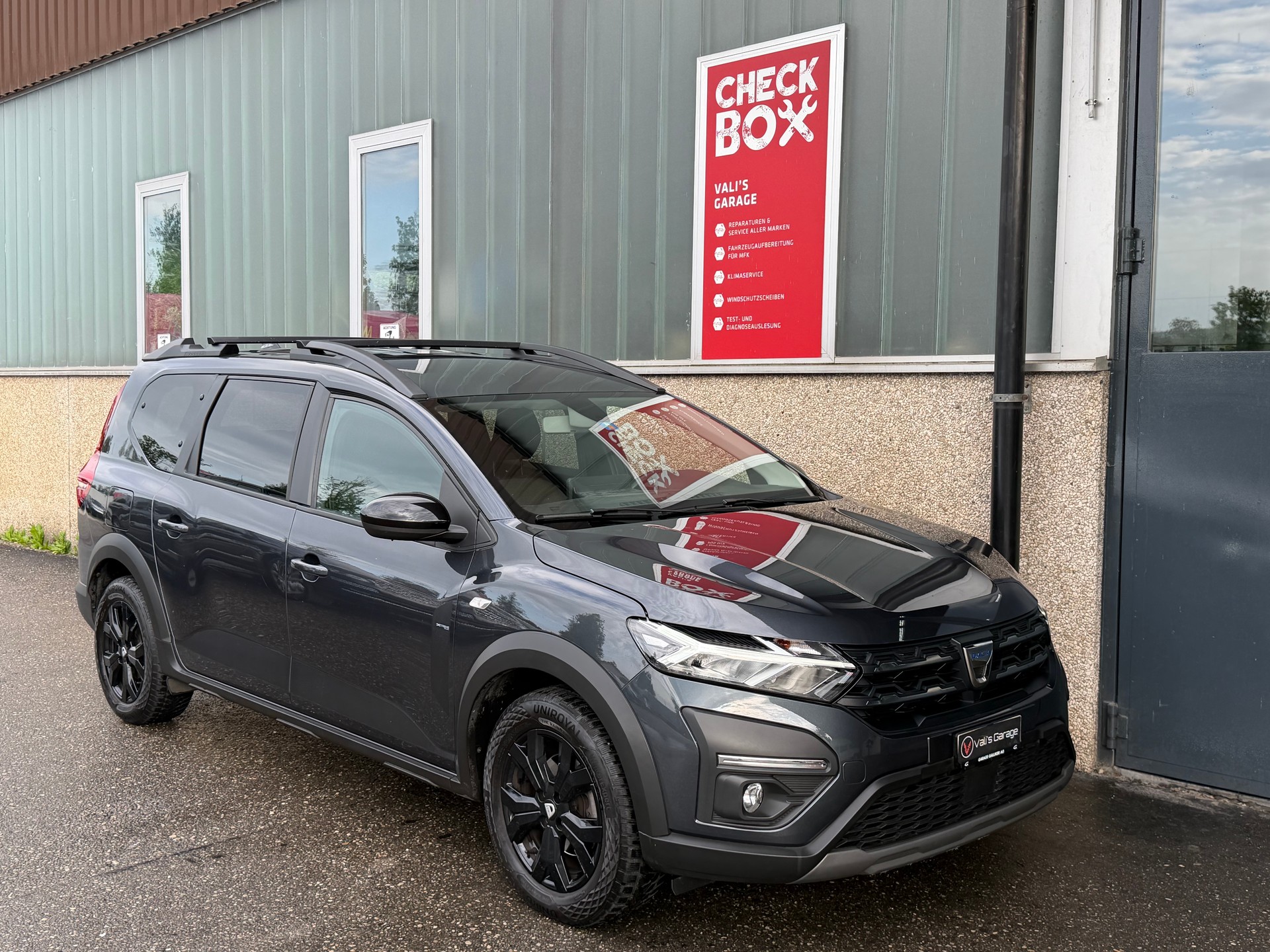 DACIA Jogger TCe 110 Essential-image-3