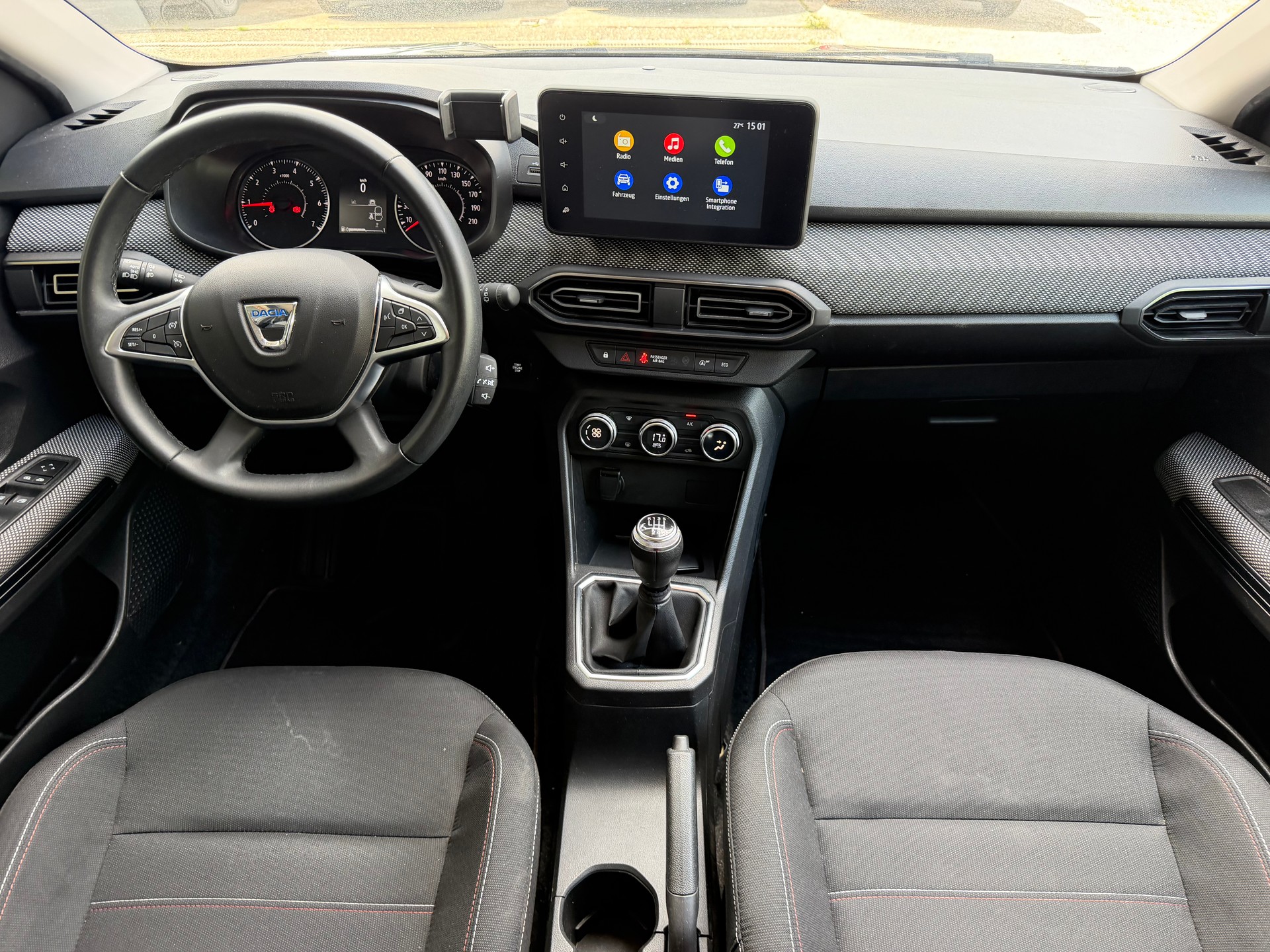 DACIA Jogger TCe 110 Essential-image-8