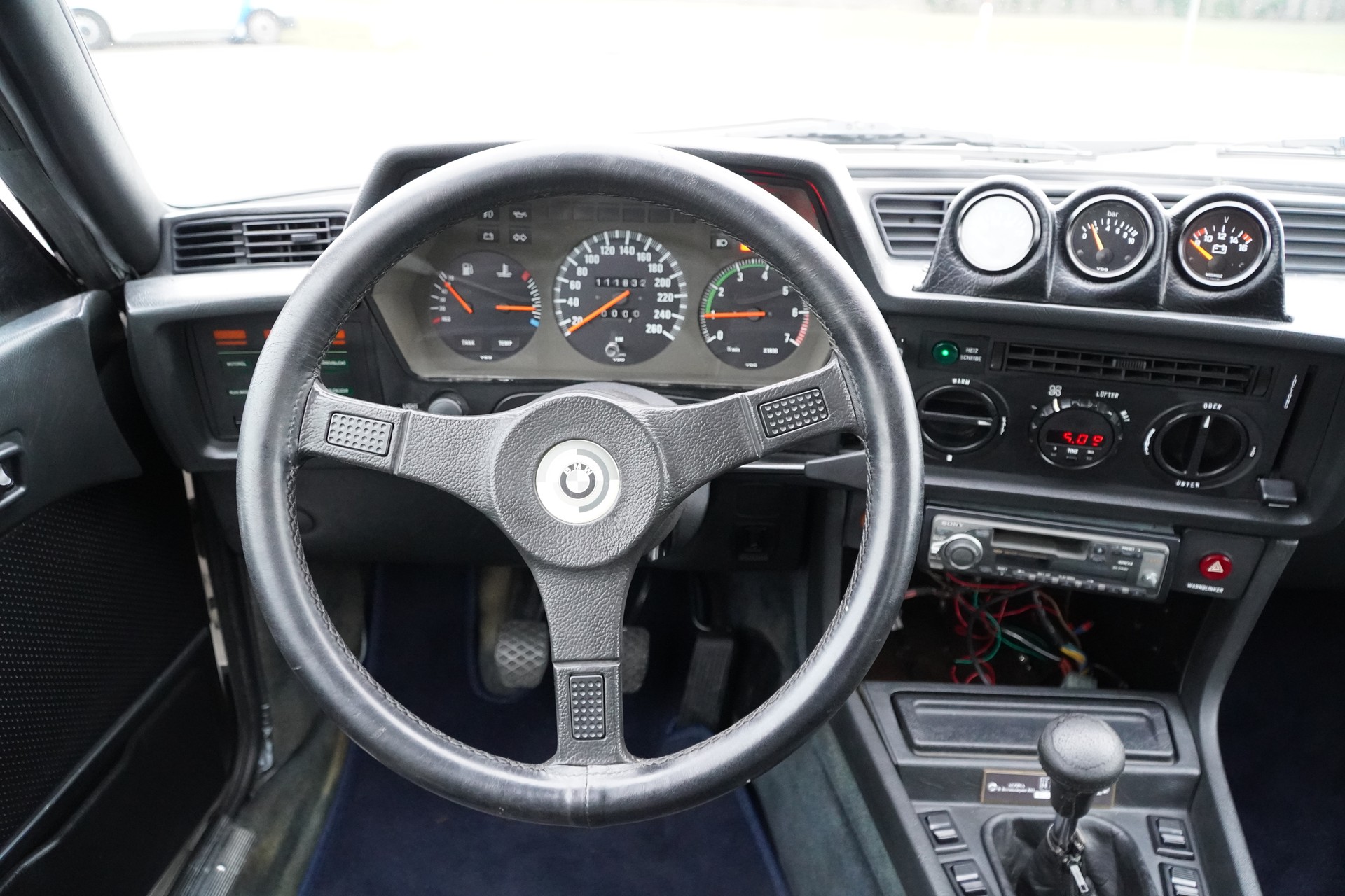 BMW 635 CSI DESIGN ALPINA REPLIKA-image-13