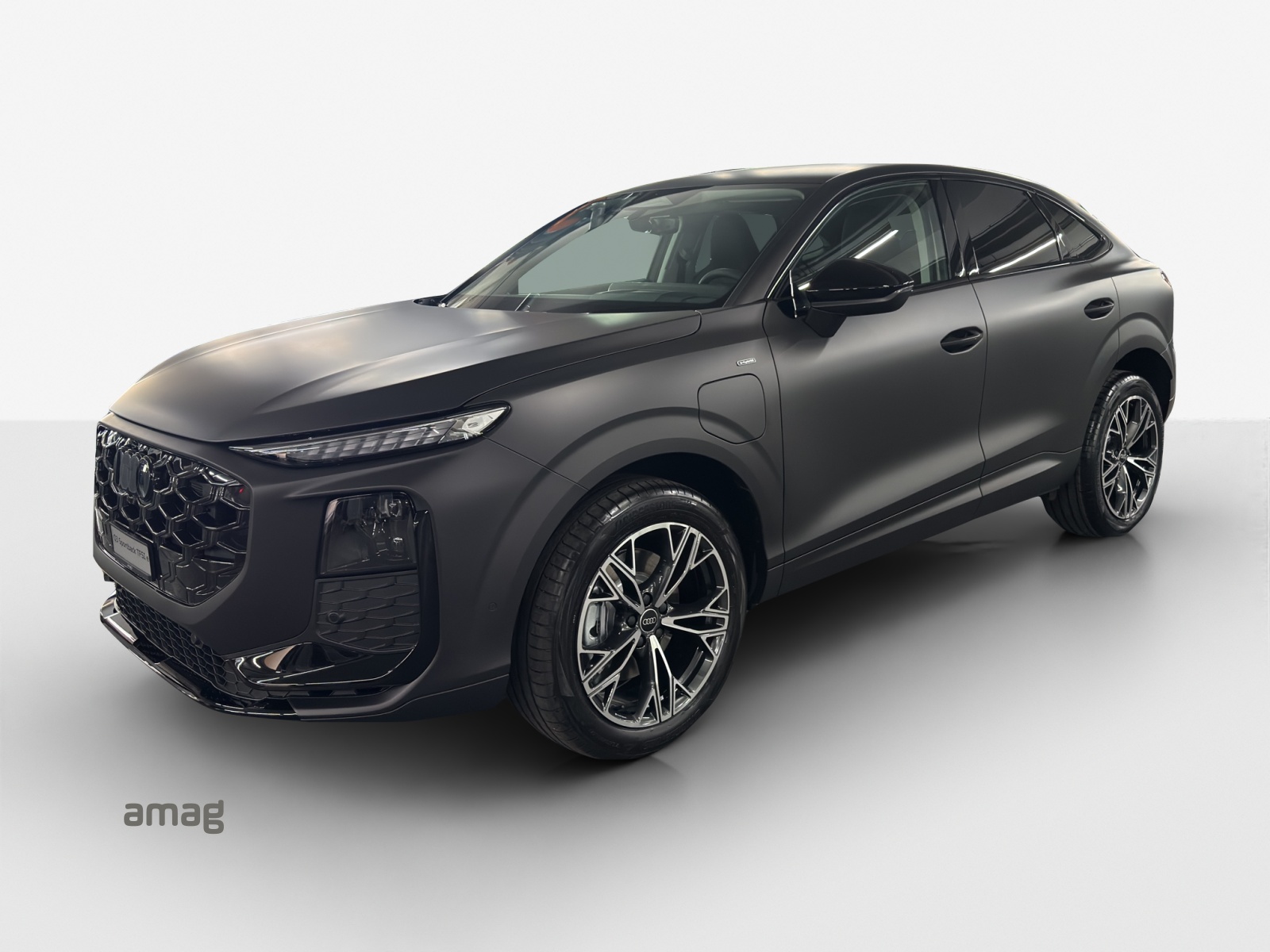 AUDI Q3 Sportback e-hybrid 200 kW S tronig-image-0