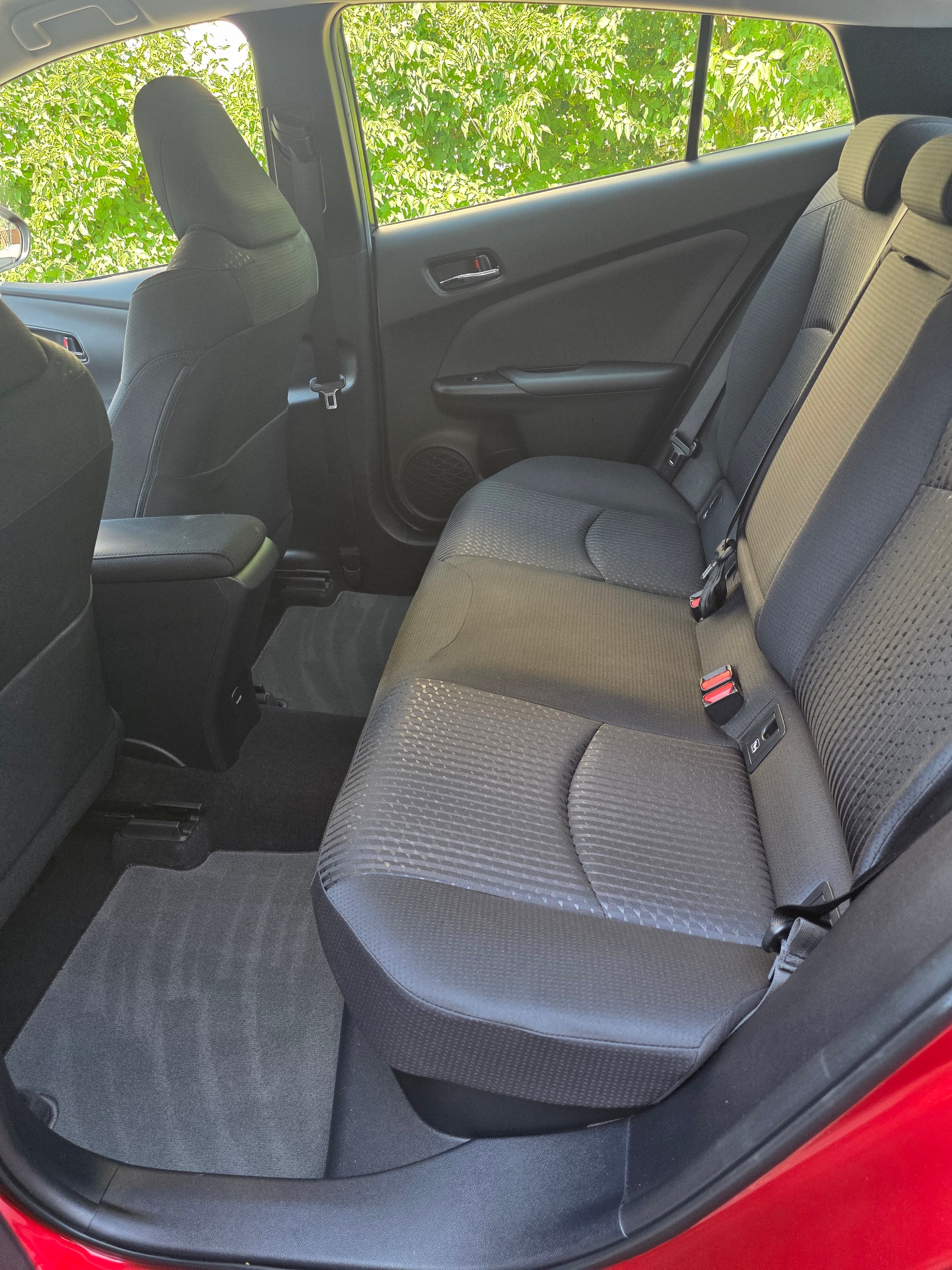 TOYOTA Prius 1.8 VVT-i HSD Sol Premium-image-13