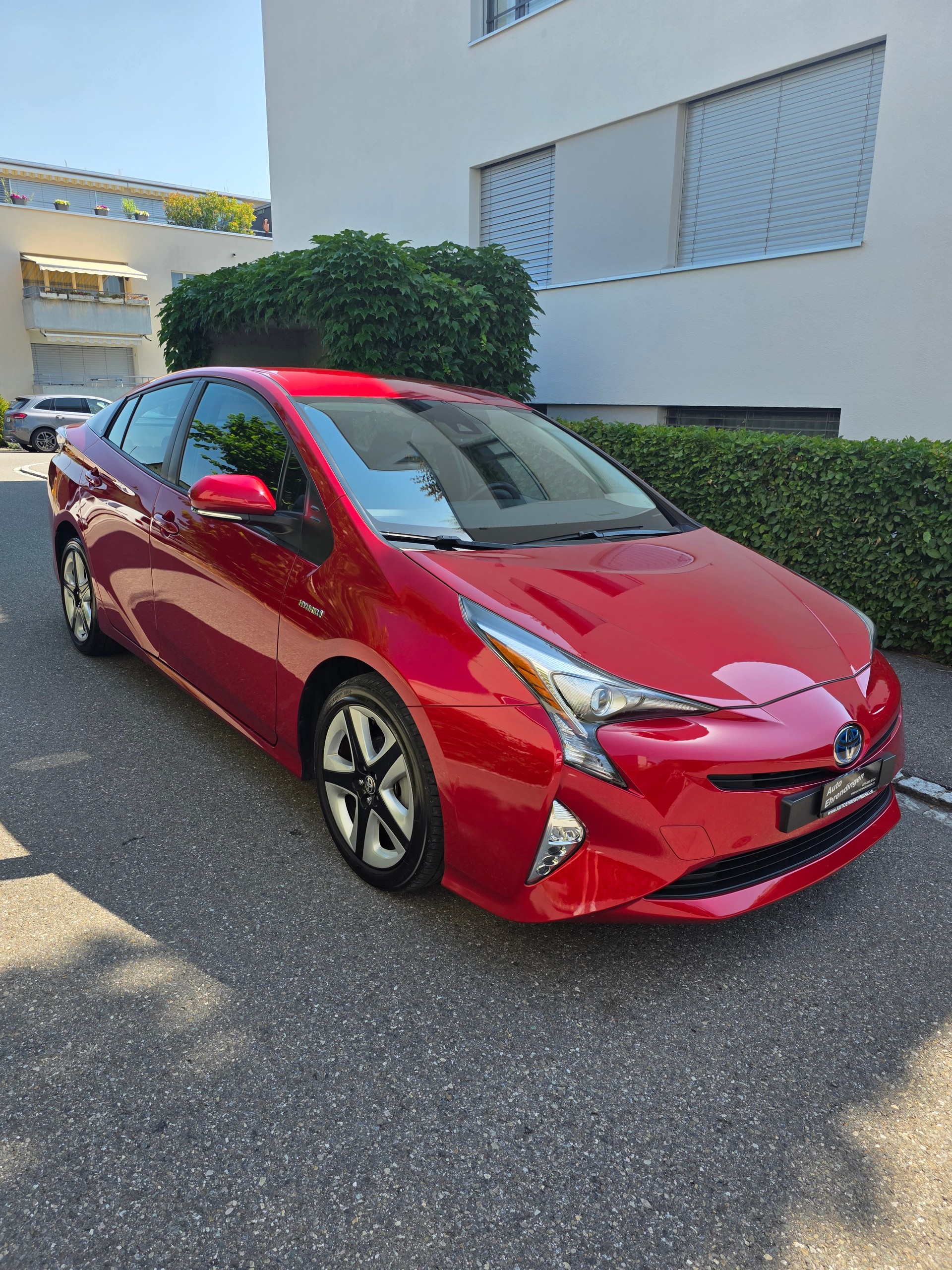 TOYOTA Prius 1.8 VVT-i HSD Sol Premium-image-3