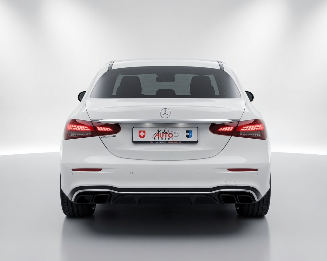 MERCEDES-BENZ E 220 d AMG Line 4Matic 9G-Tronic-image-3