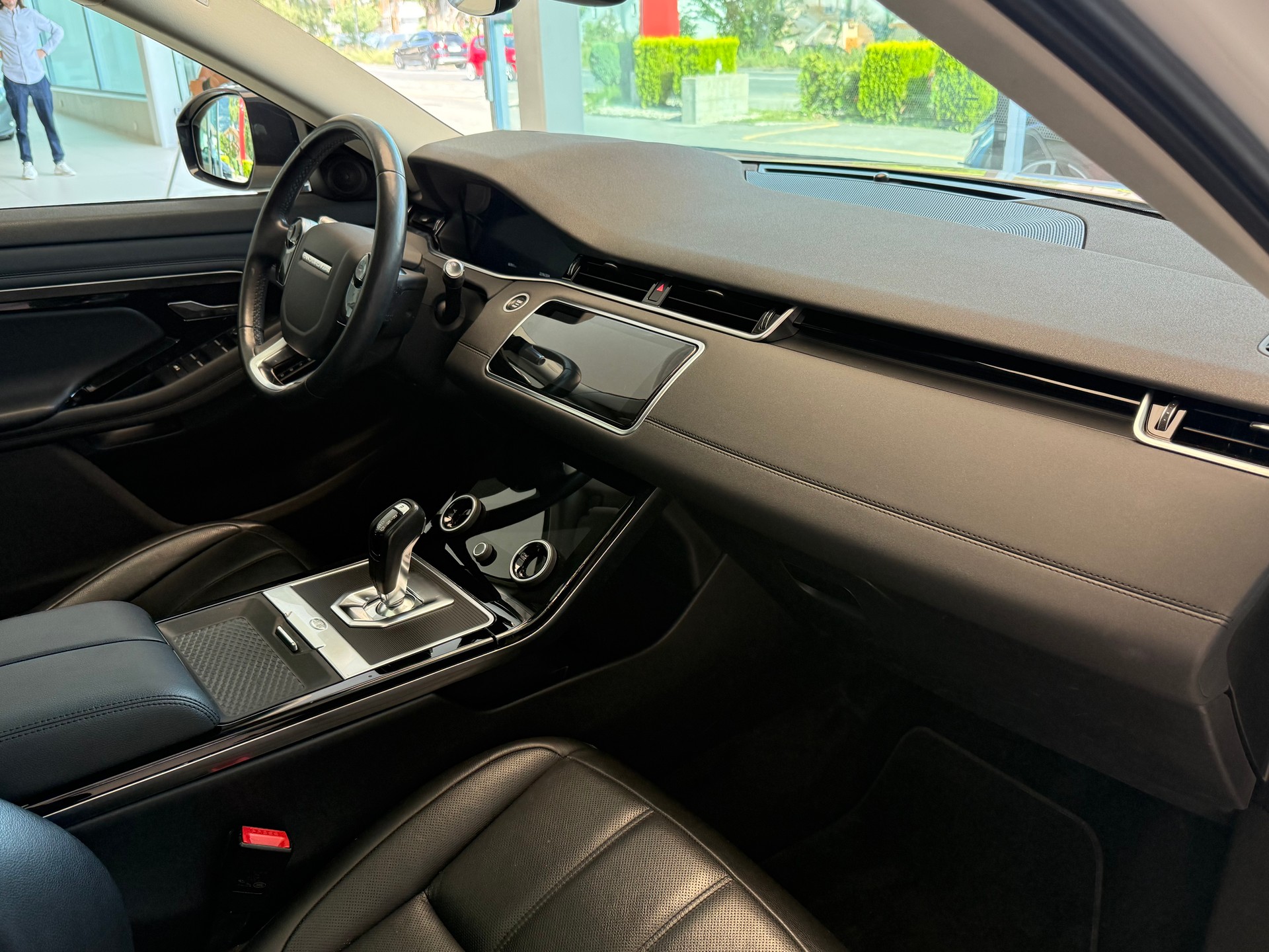 LAND ROVER Range Rover Evoque P 200 MHEV HSE AT9-image-11