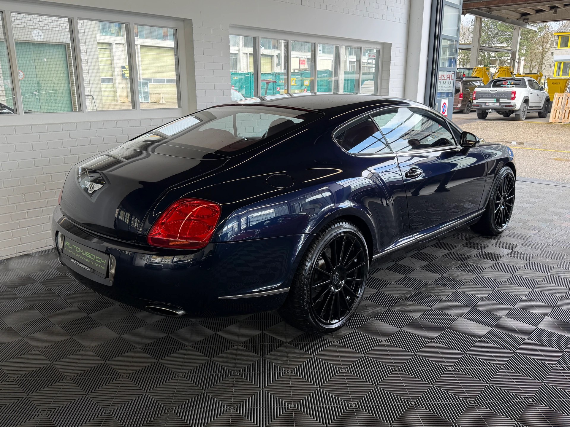 BENTLEY Continental GT 6.0 560 PS 4X4-image-2