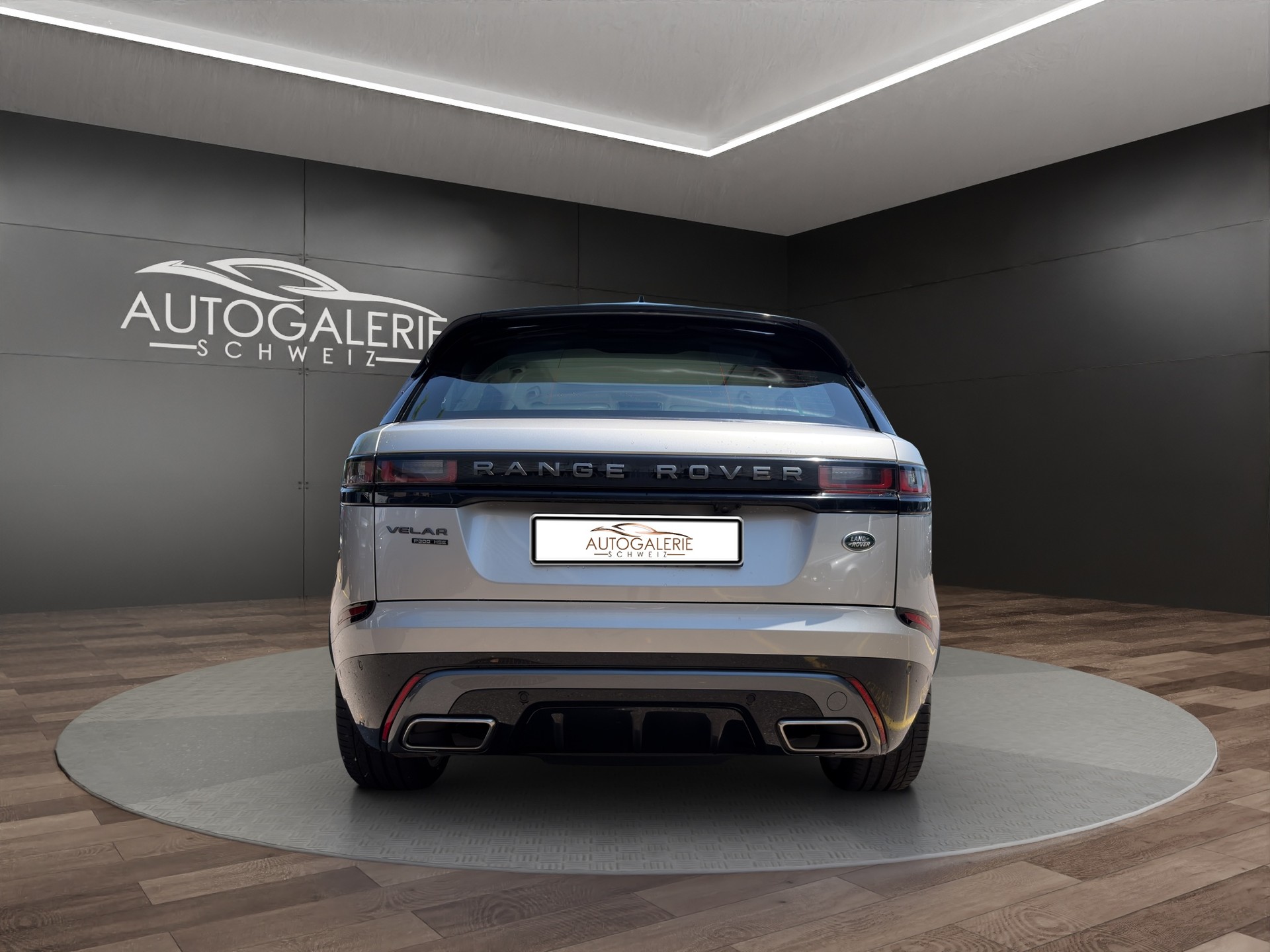 LAND ROVER Range Rover Velar R-Dynamic P 300 HSE | CH Fahrzeug | Panorama | Oyster | Luftfederung | Lückenlos Service |-image-4