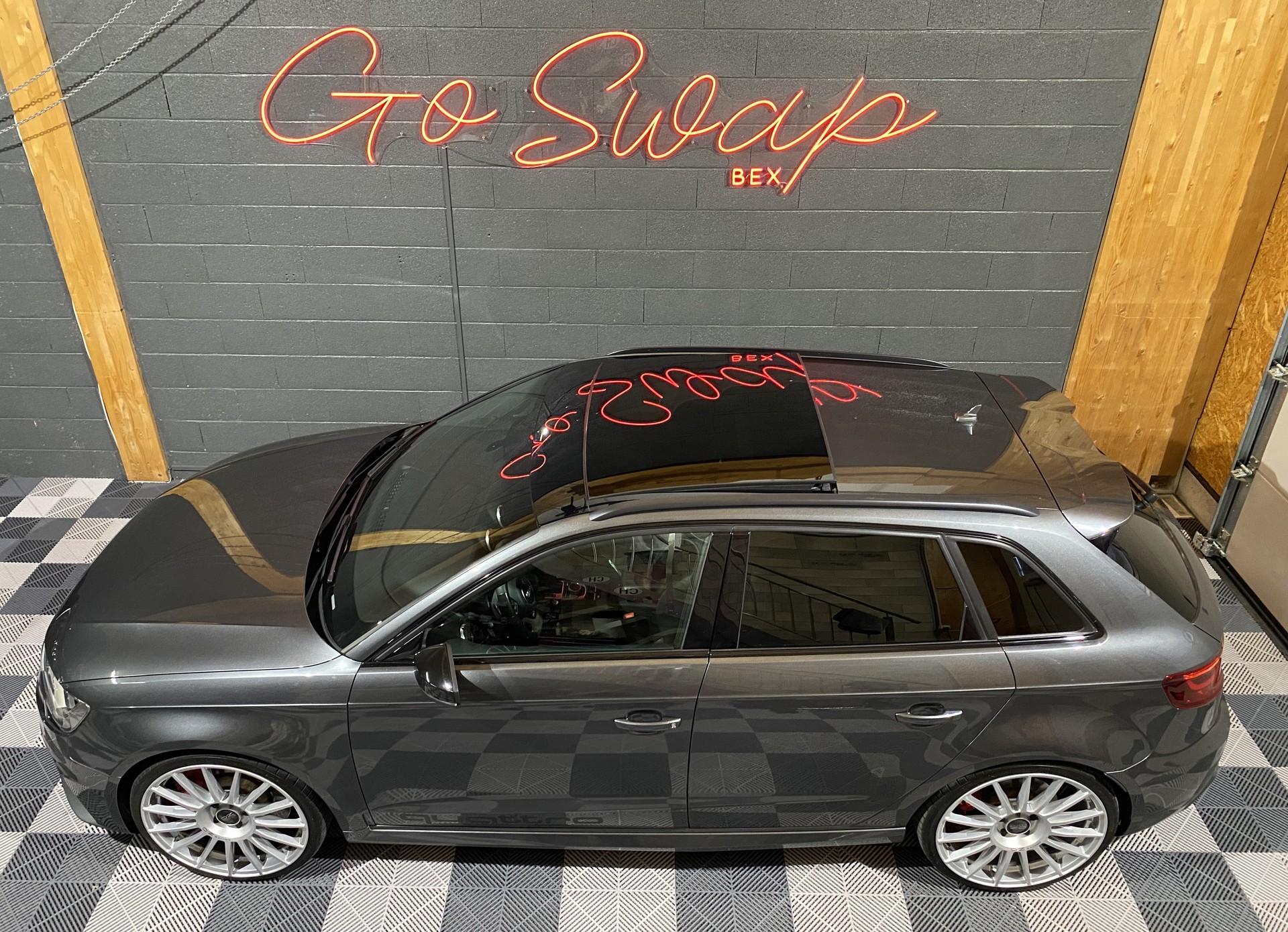 AUDI RS3 2.5 TSI quattro S-tronic-image-9
