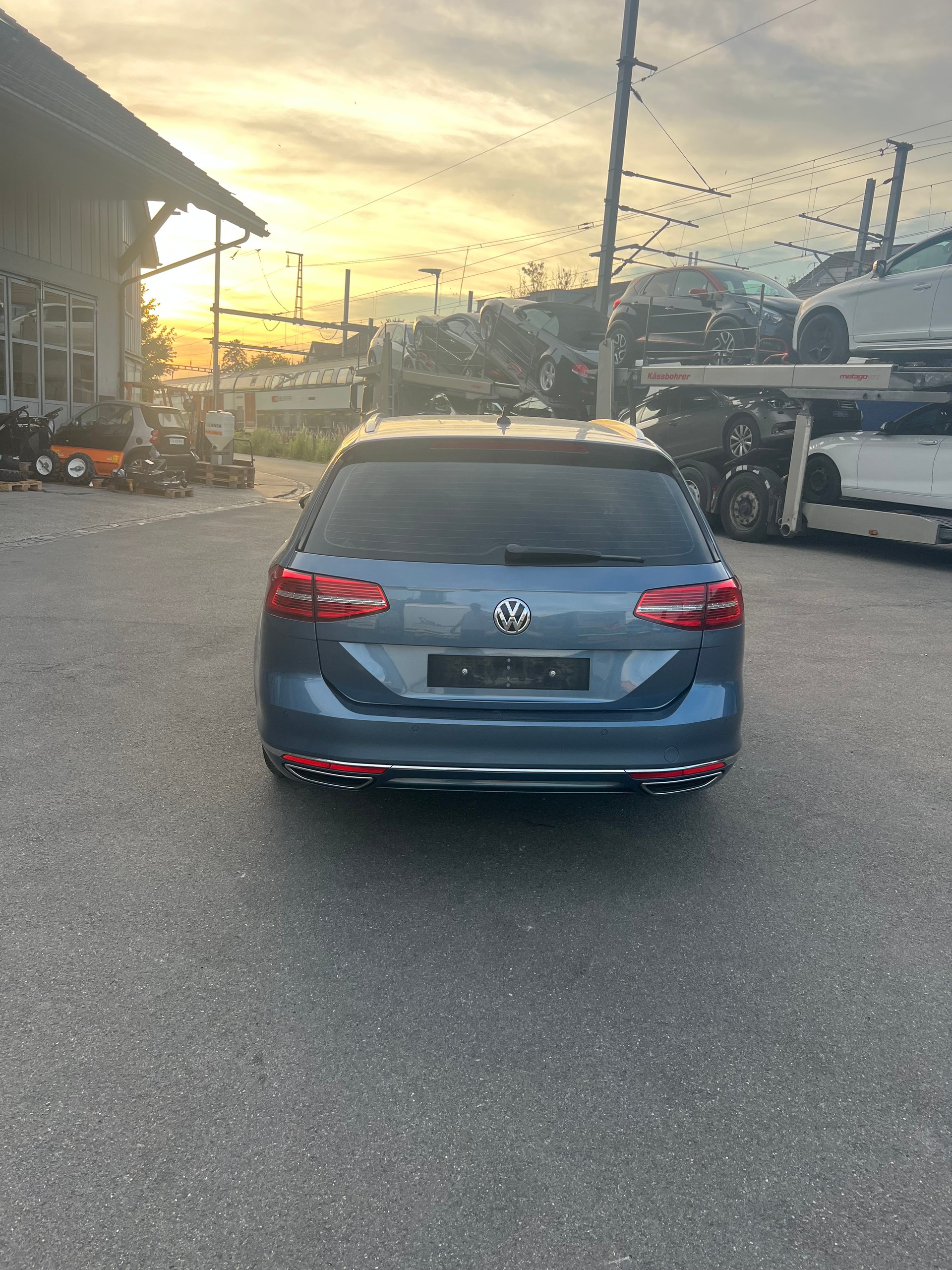 VW Passat Variant 2.0 TDI BMT High. DSG 4Motion-image-7