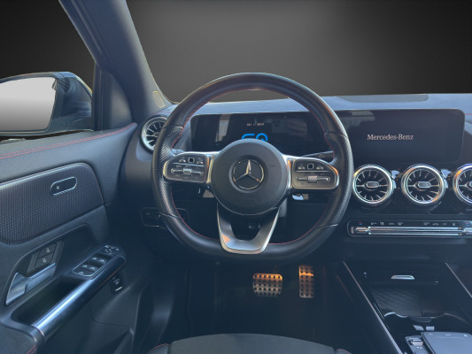 MERCEDES-BENZ EQA 250 AMG Line AMG Line-image-7