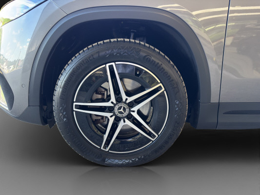 MERCEDES-BENZ EQA 250 AMG Line AMG Line-image-6
