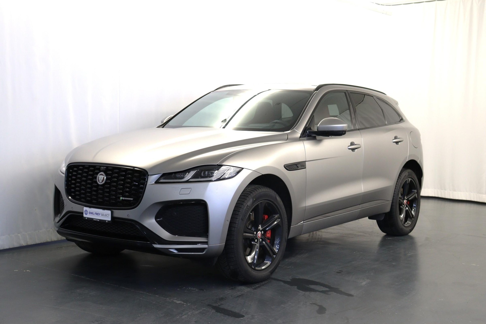 JAGUAR F-Pace 2.0 P400e R-Dynamic HSE AWD-image-1