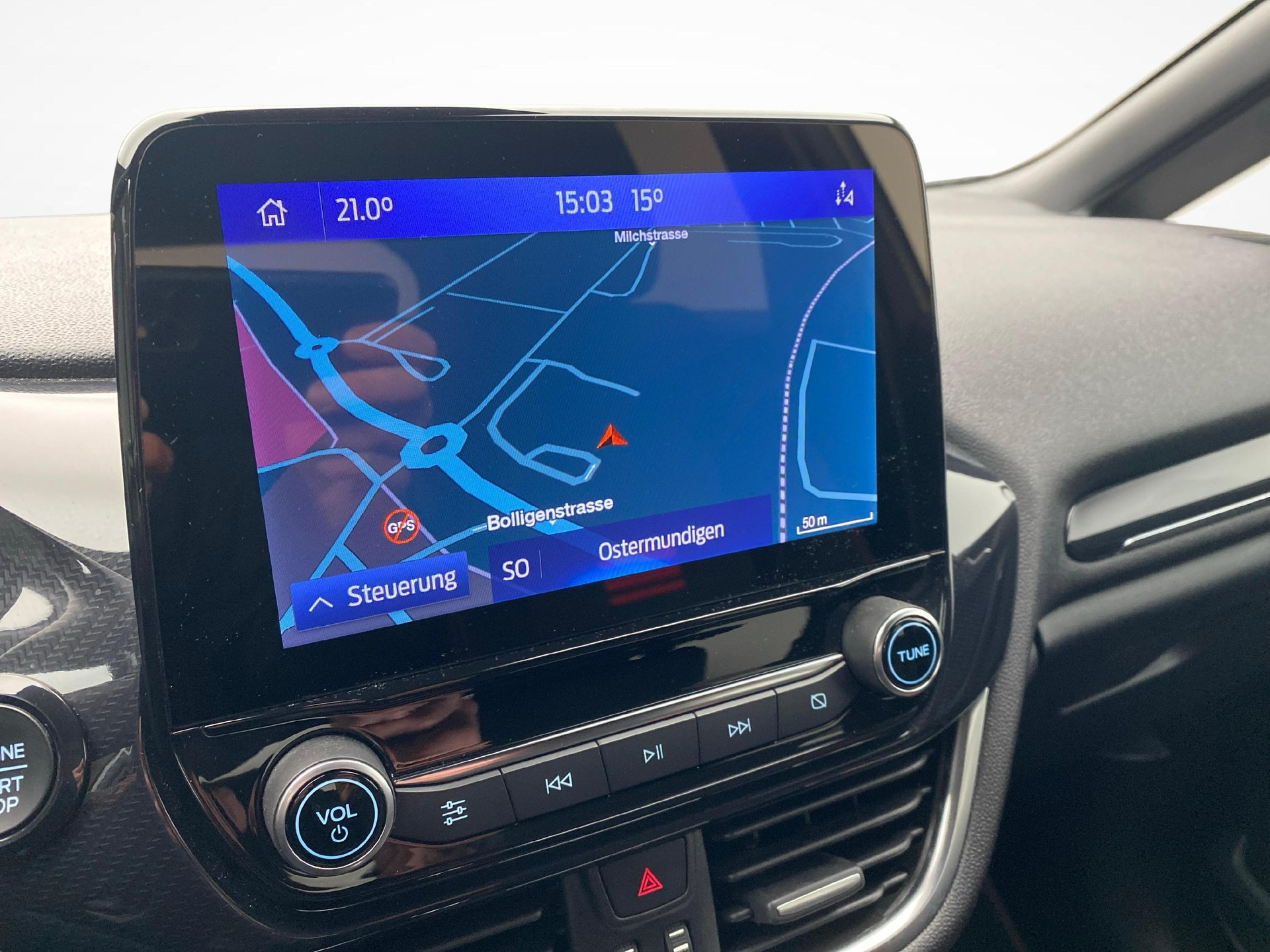 FORD Fiesta 1.0 EcoB Hybrid ST-Line X-image-12