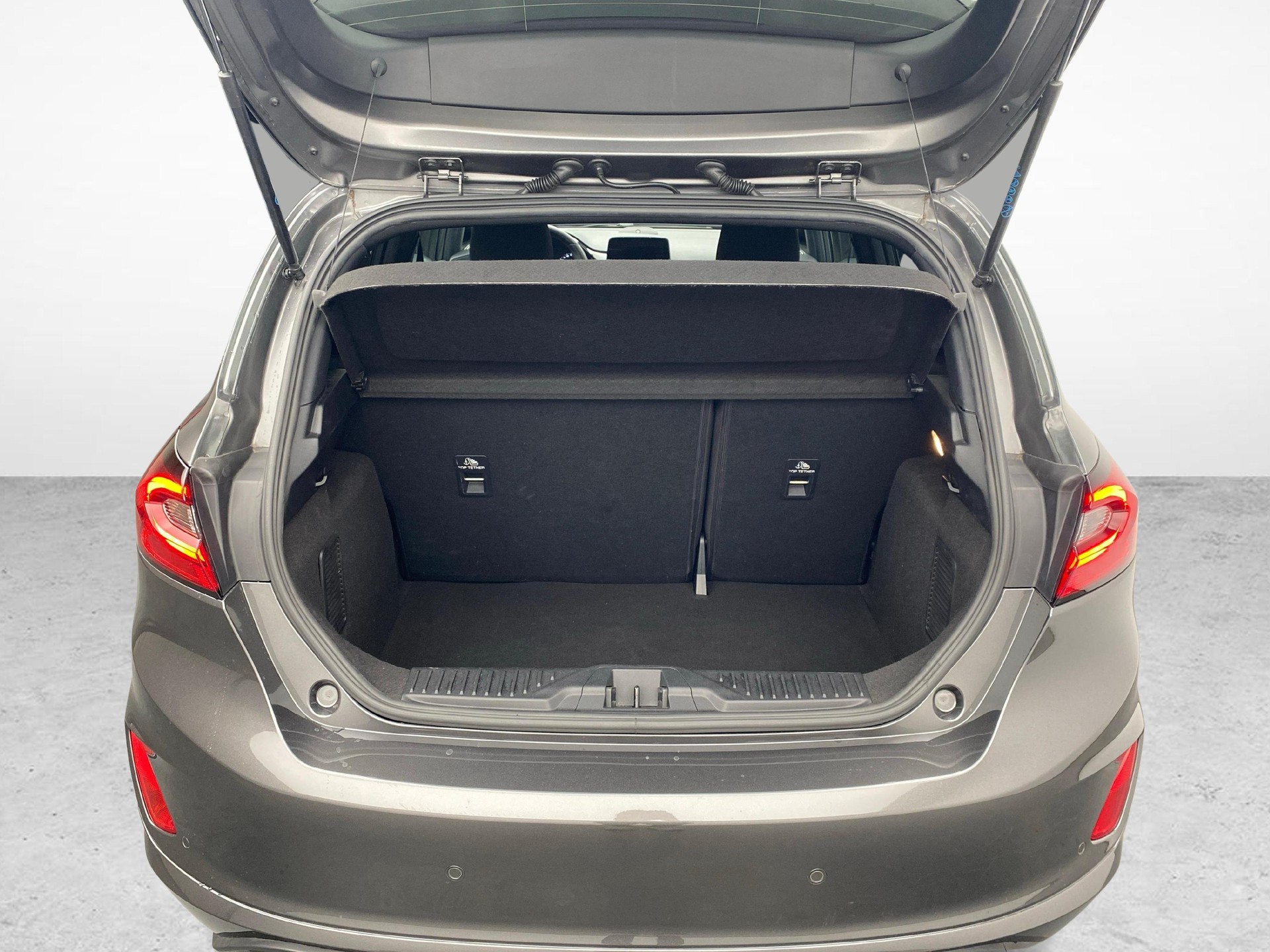 FORD Fiesta 1.0 EcoB Hybrid ST-Line X-image-14