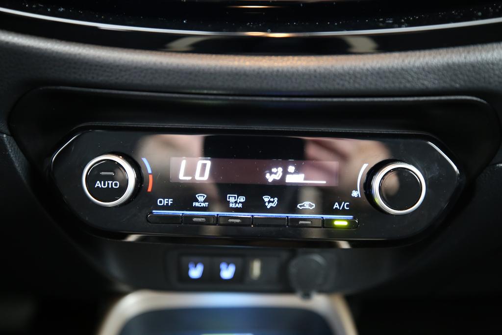 TOYOTA Aygo X 1.0 VVT-i Trend-image-8