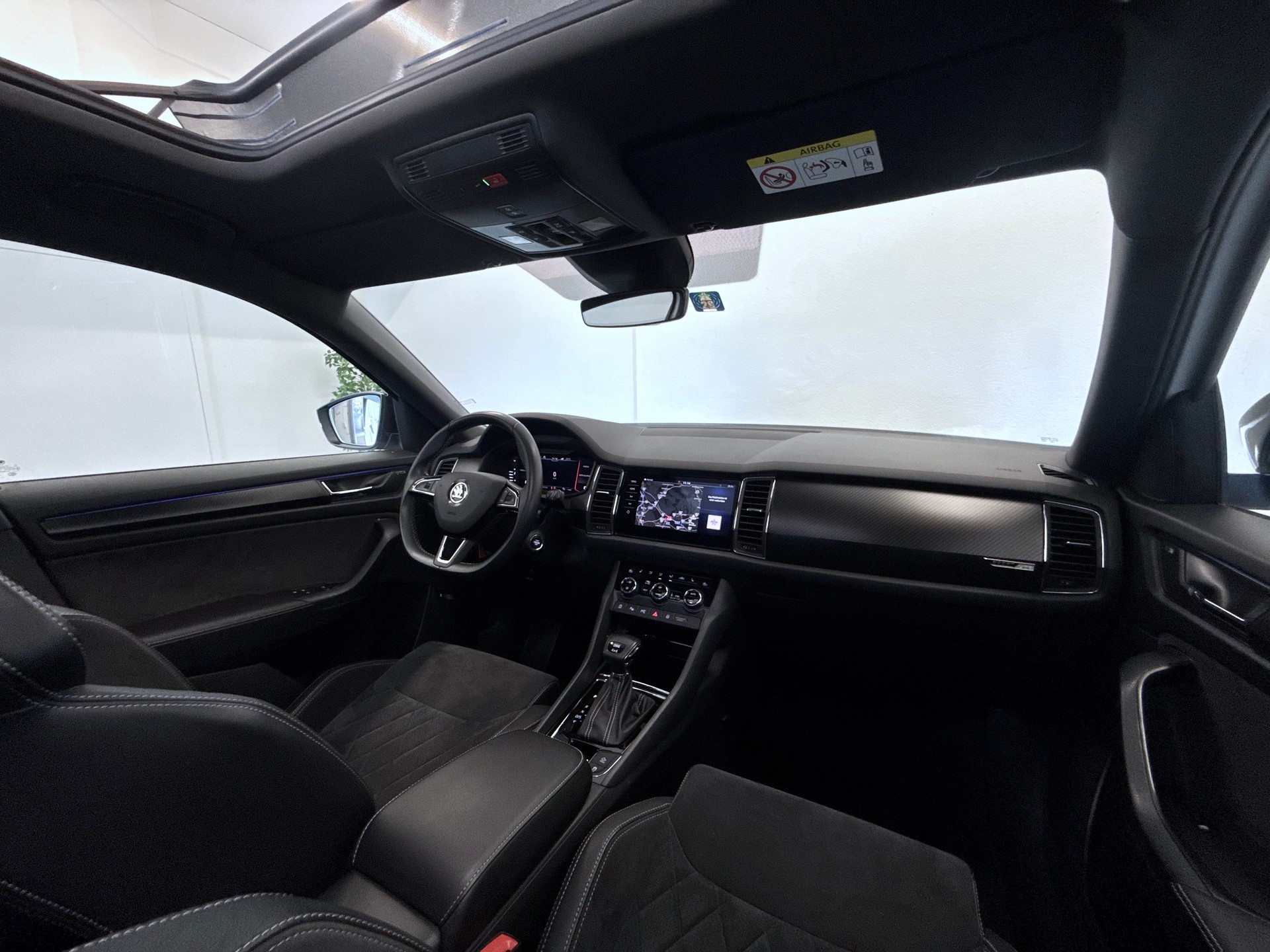 SKODA Kodiaq 2.0 TSI 4x4 Sport Line *AHK -2200 kg*-image-14