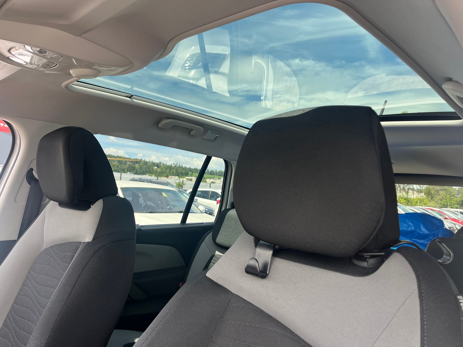 CITROEN Grand C4 Picasso 1.6i 16V e-THP Séduction-image-11
