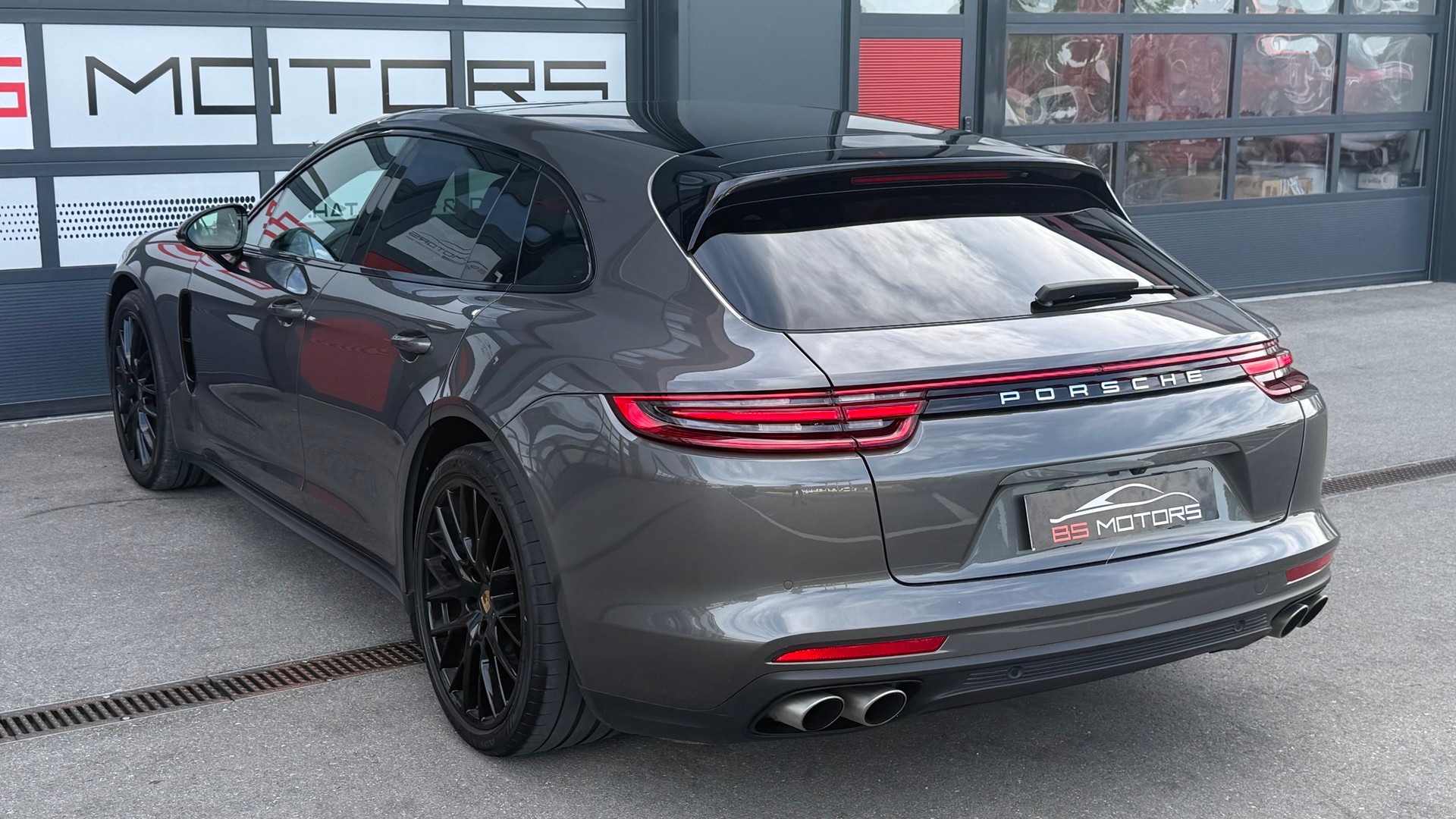PORSCHE Panamera 4S Sport Turismo PDK-image-4