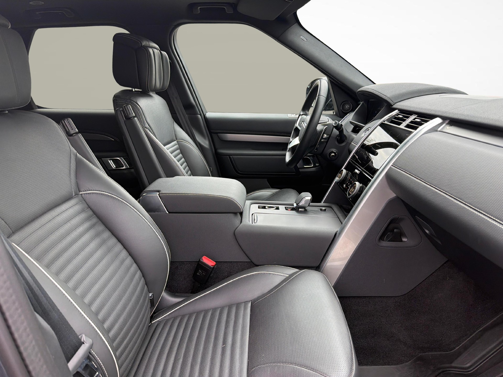 LAND ROVER Discovery 3.0 I6 Dynamic HSE mit AHK 3'500 Kg-image-9
