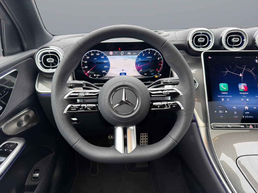 MERCEDES-BENZ GLC 300 AMG Line 4matic Coupé-image-10