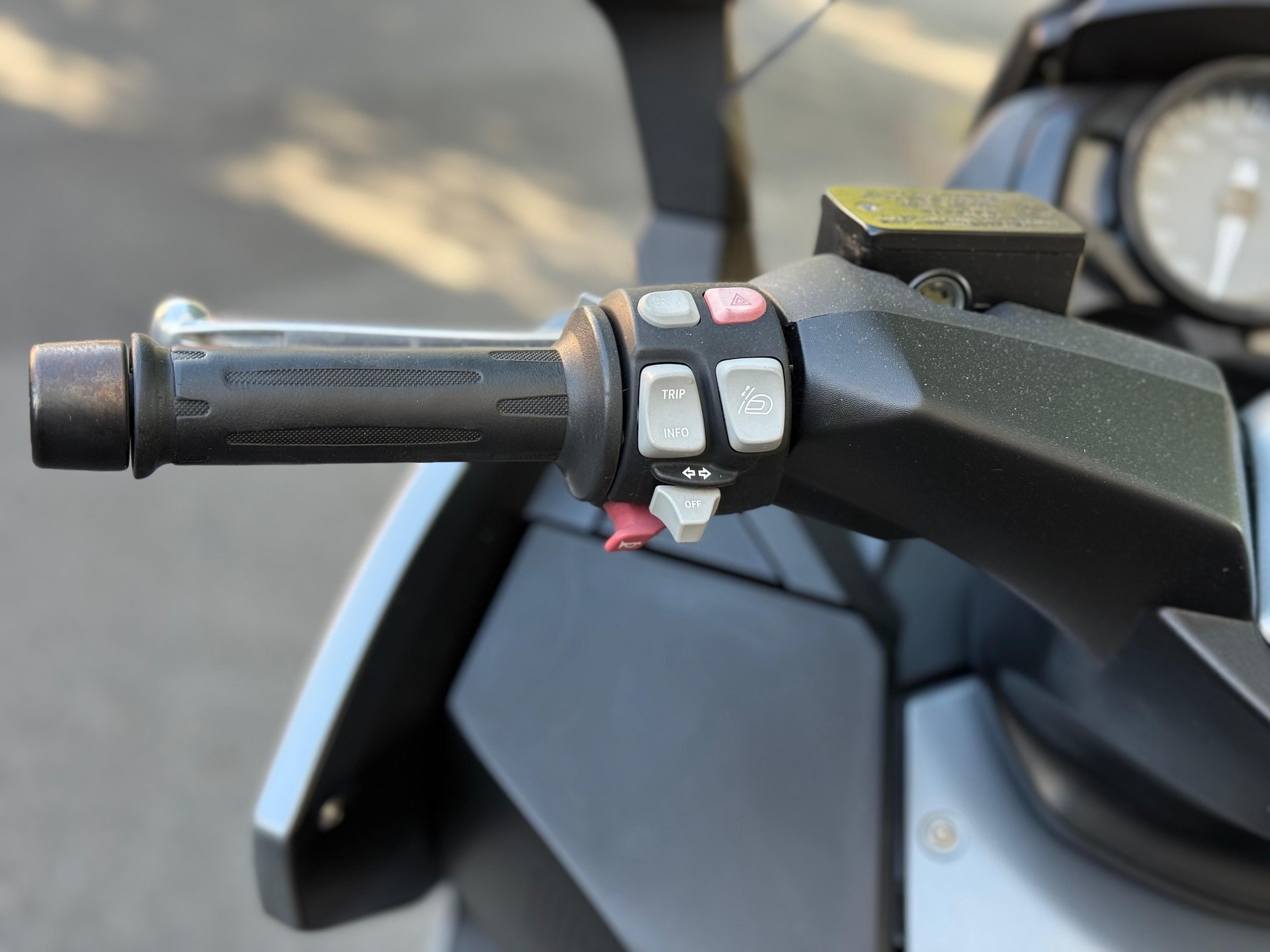 BMW C 650 GT ABS-image-11