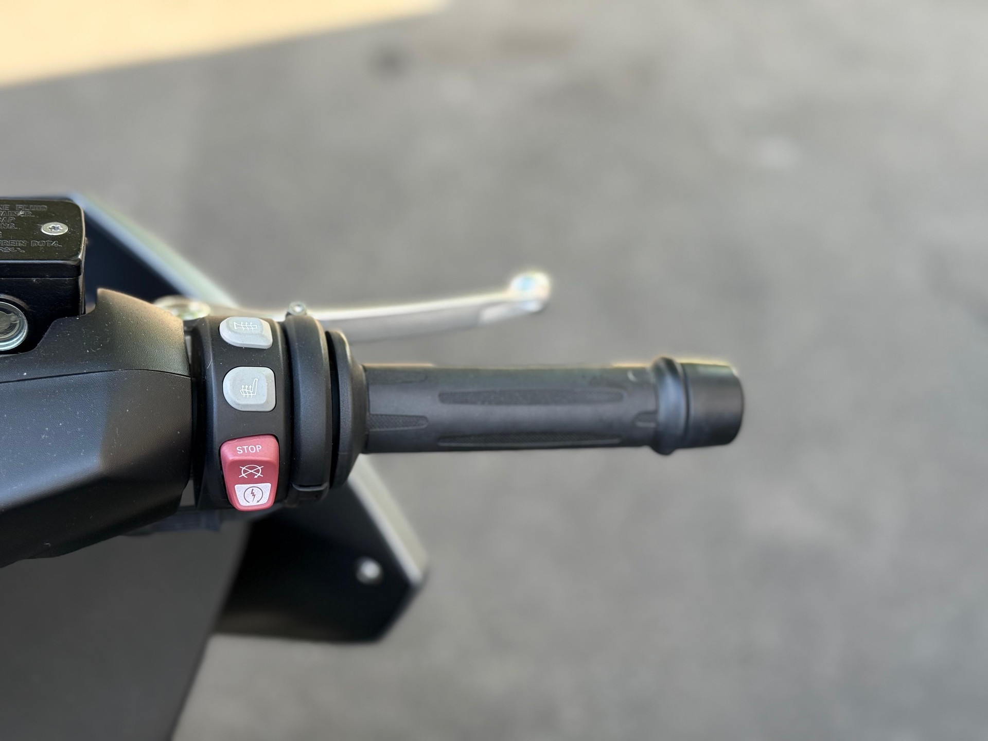 BMW C 650 GT ABS-image-12