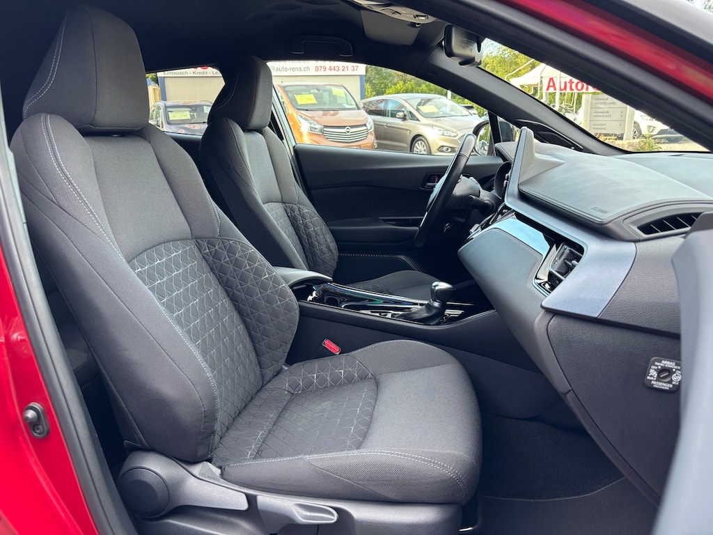 TOYOTA C-HR 1.8 HSD CVT Trend-image-7