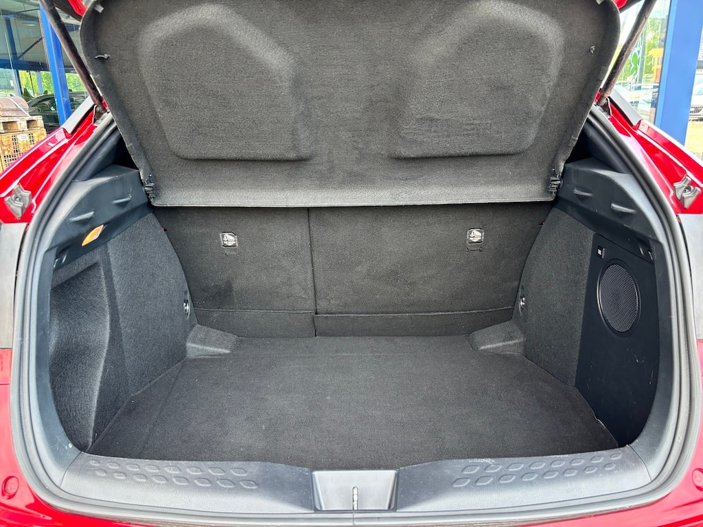 TOYOTA C-HR 1.8 HSD CVT Trend-image-14