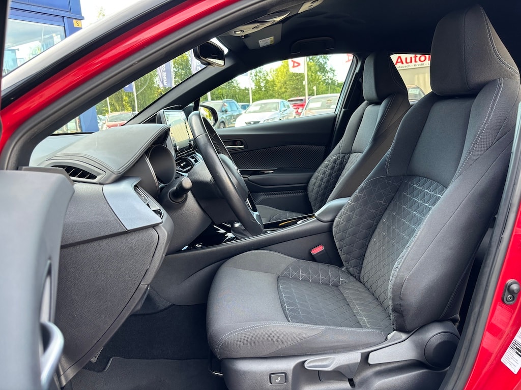 TOYOTA C-HR 1.8 HSD CVT Trend-image-6