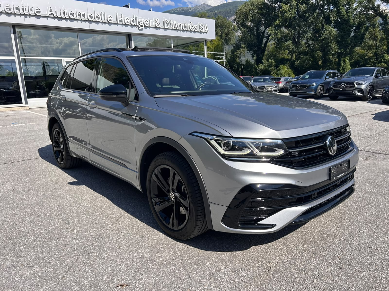 VW Tiguan Allspace 2.0 R-Line 4M-image-5