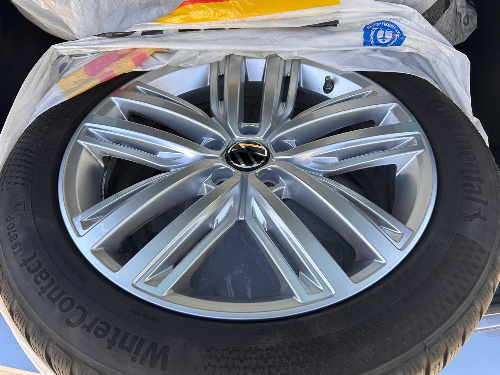 VW Tiguan Allspace 2.0 R-Line 4M-image-17
