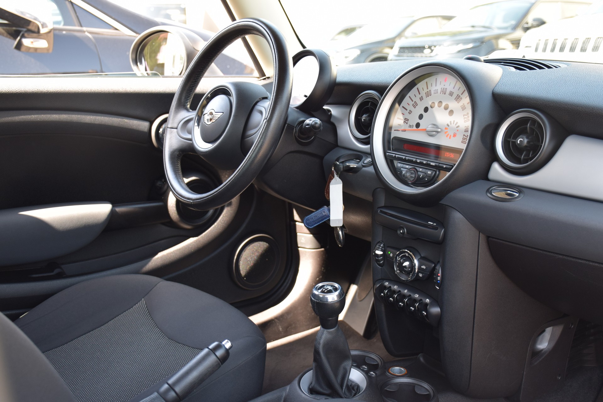 MINI One-image-12