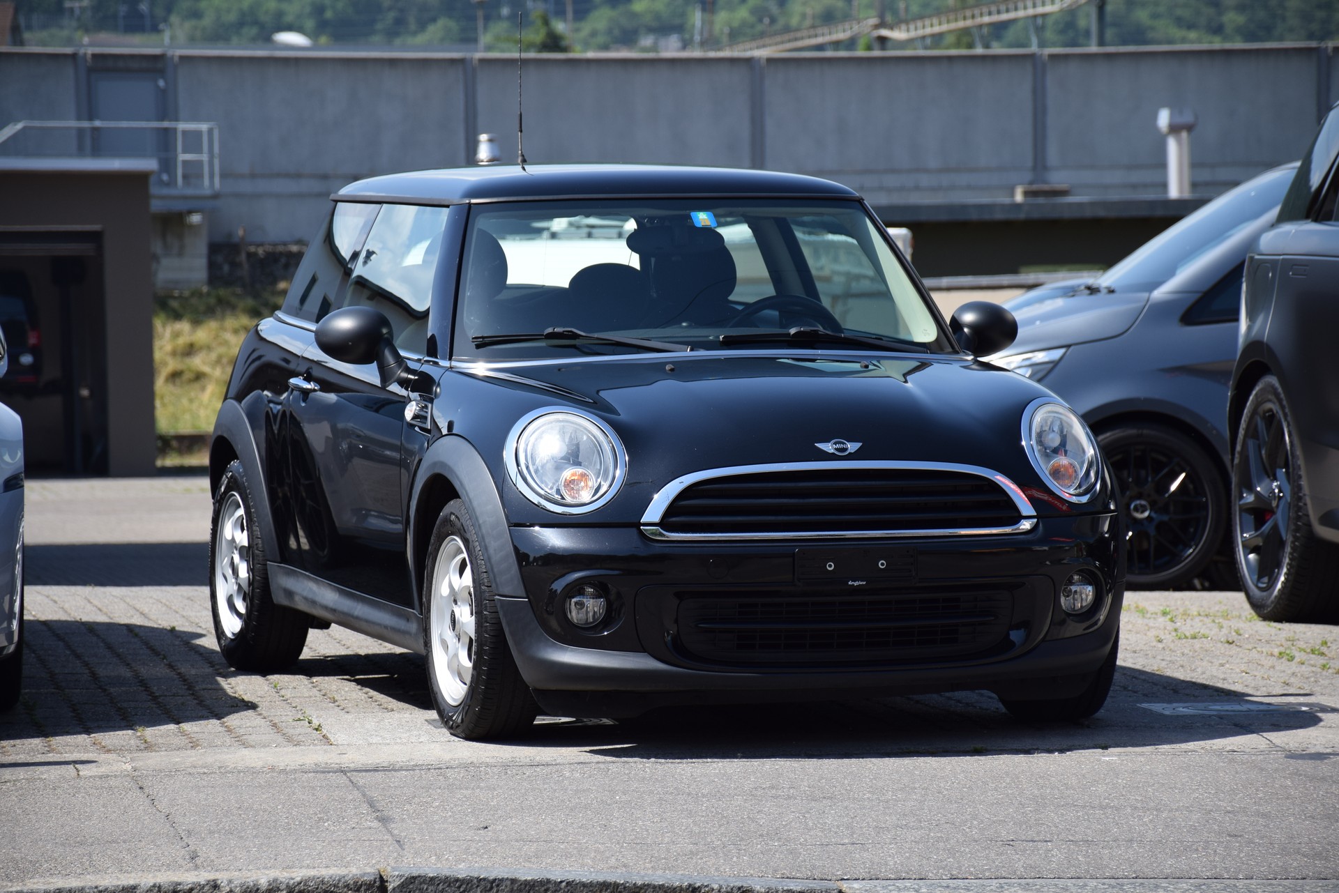 MINI One-image-4