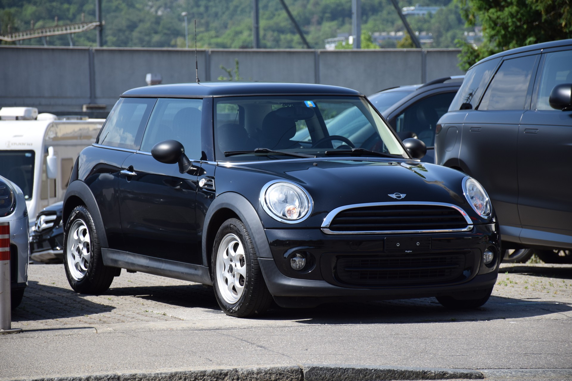MINI One-image-3