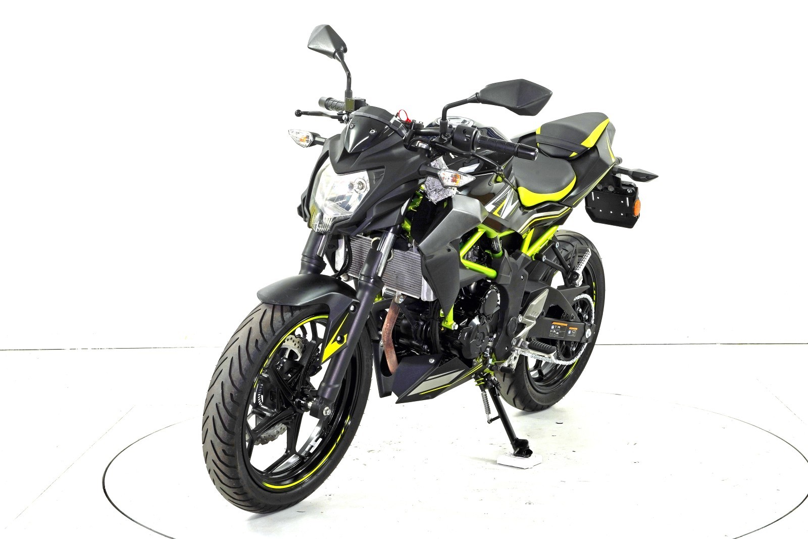 KAWASAKI Z 125 ABS-showroom-element-2