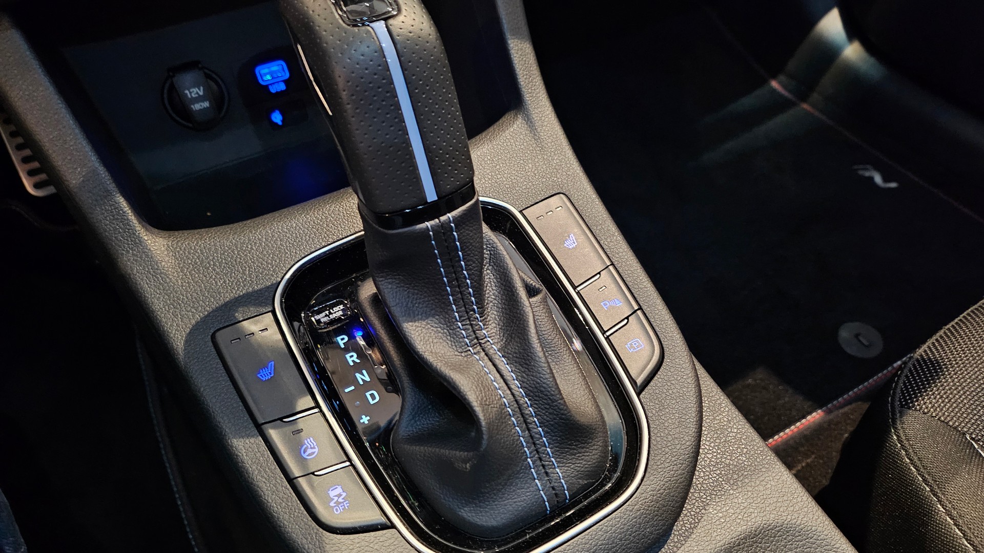 HYUNDAI i30 2.0 T-GDi N DCT-image-26