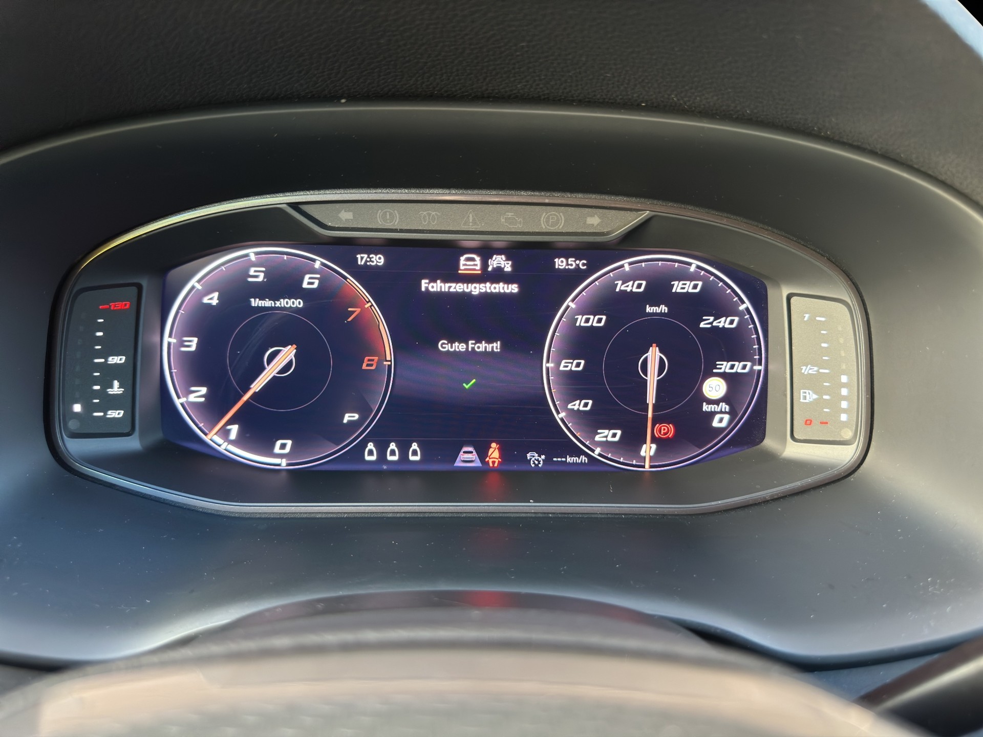 CUPRA Ateca 2.0TSI VZ Cup 360 4Drive DSG-image-10
