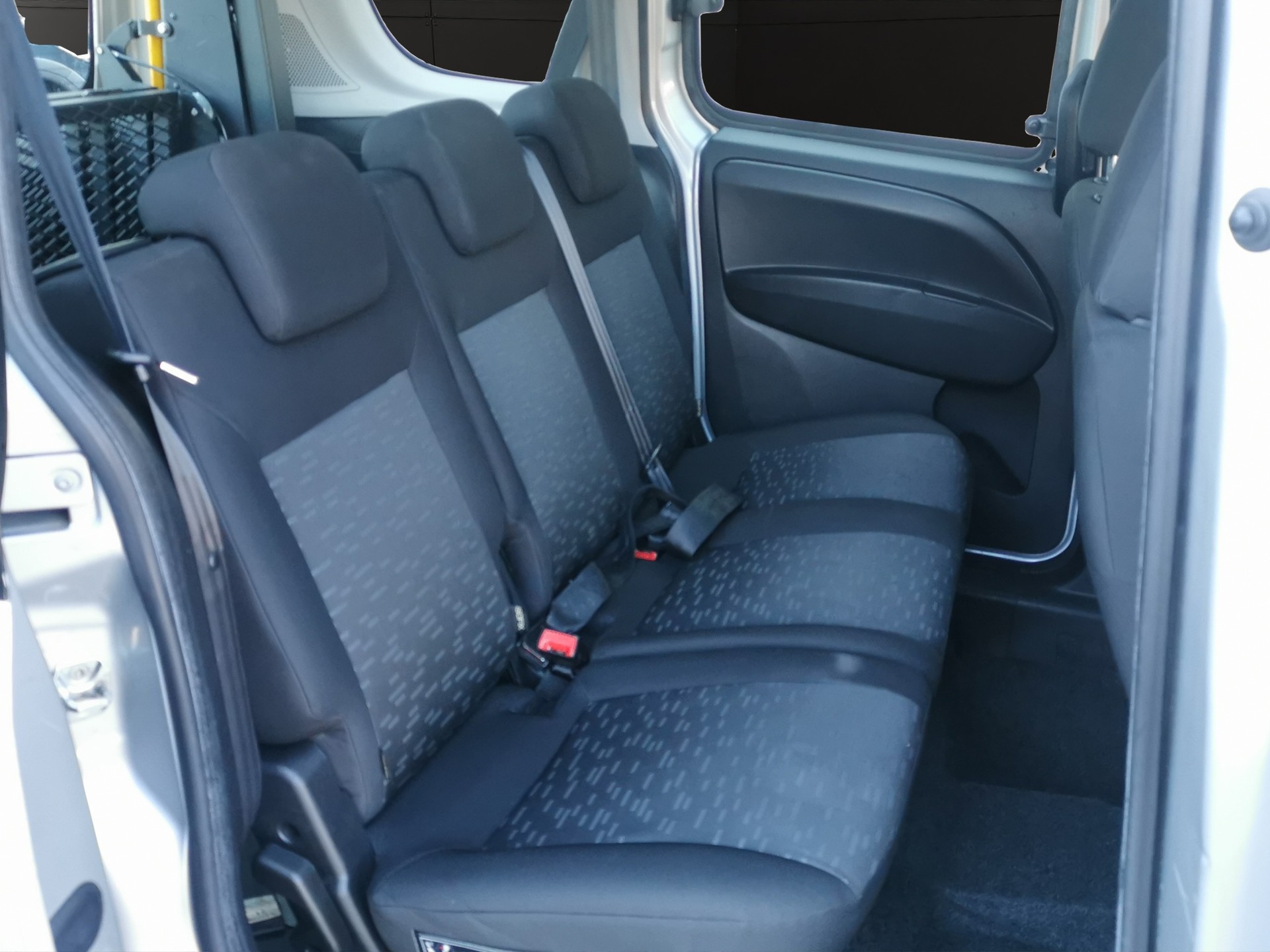 OPEL Combo 1.6 CDTi L1H2-image-15