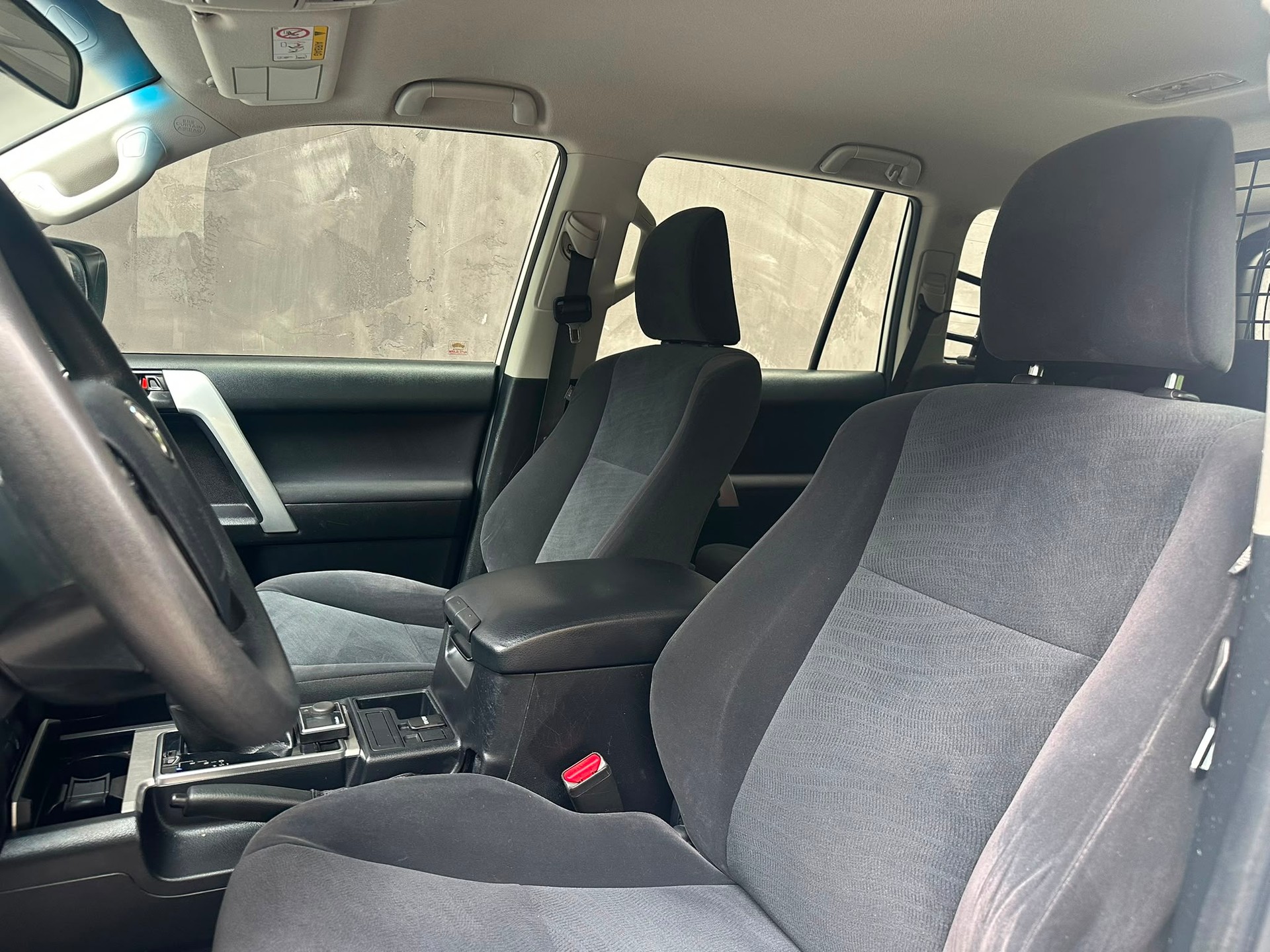 TOYOTA Land Cruiser 2.8TD Comfort Automatic-image-10