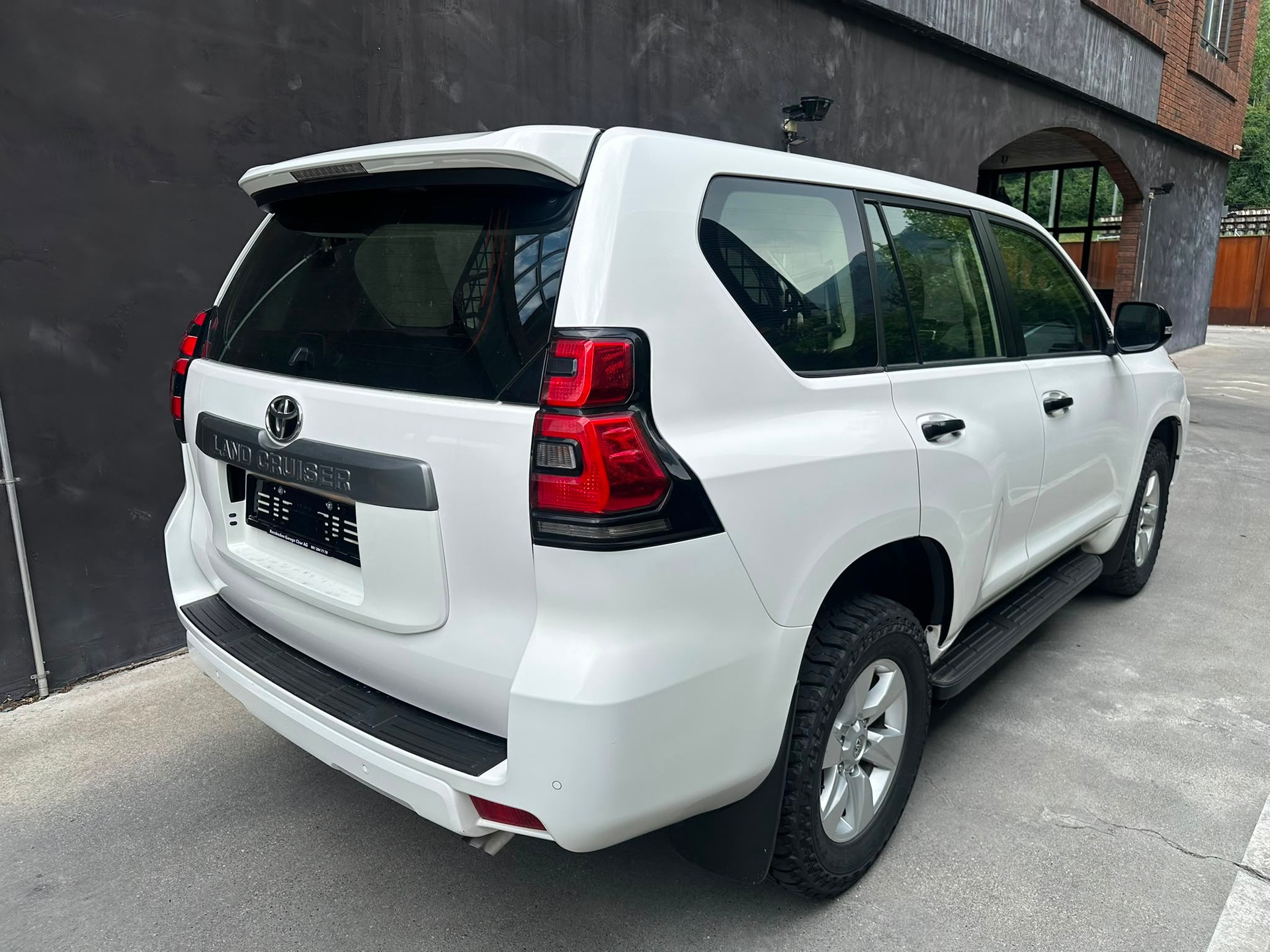 TOYOTA Land Cruiser 2.8TD Comfort Automatic-image-6