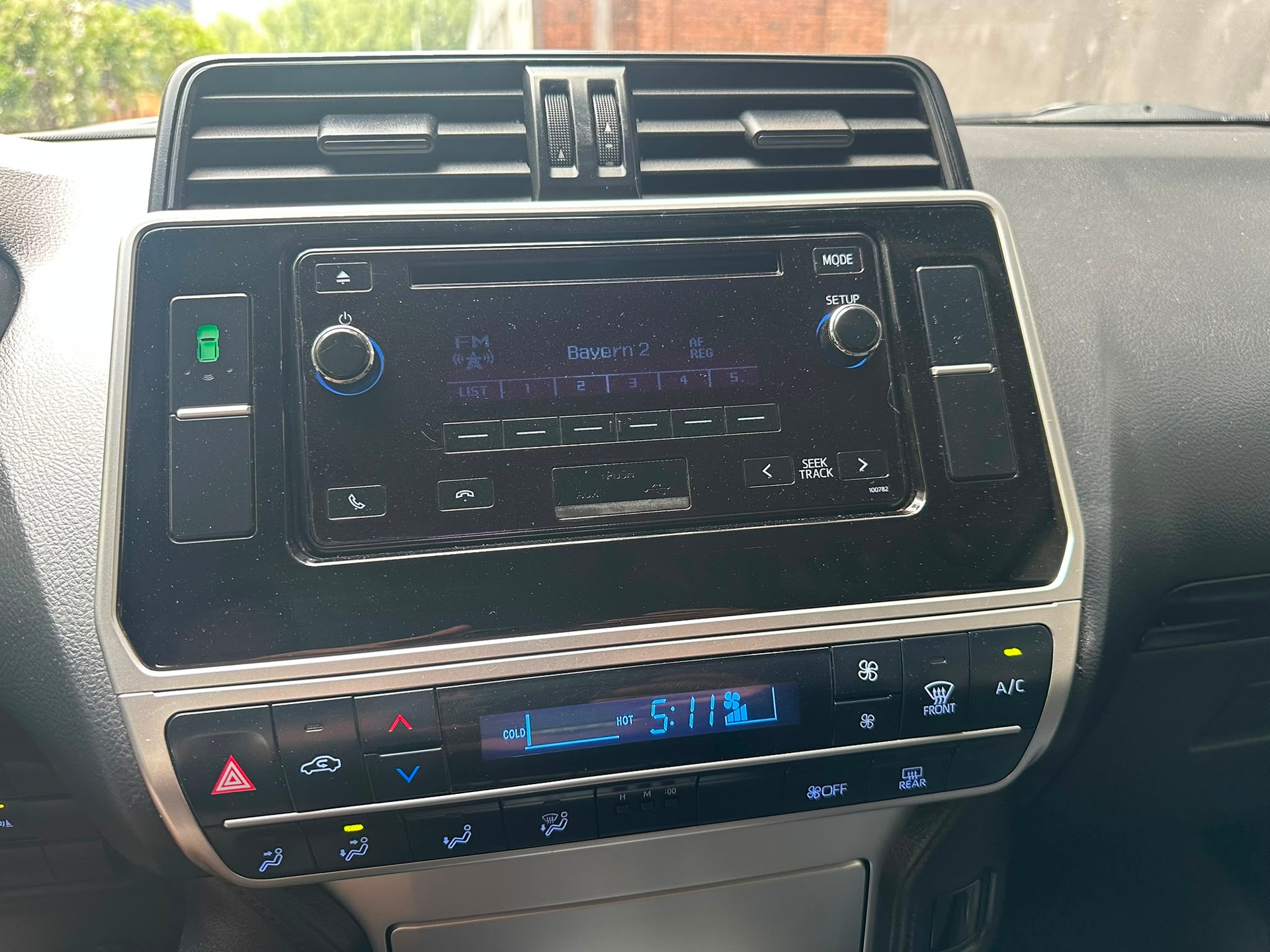 TOYOTA Land Cruiser 2.8TD Comfort Automatic-image-13