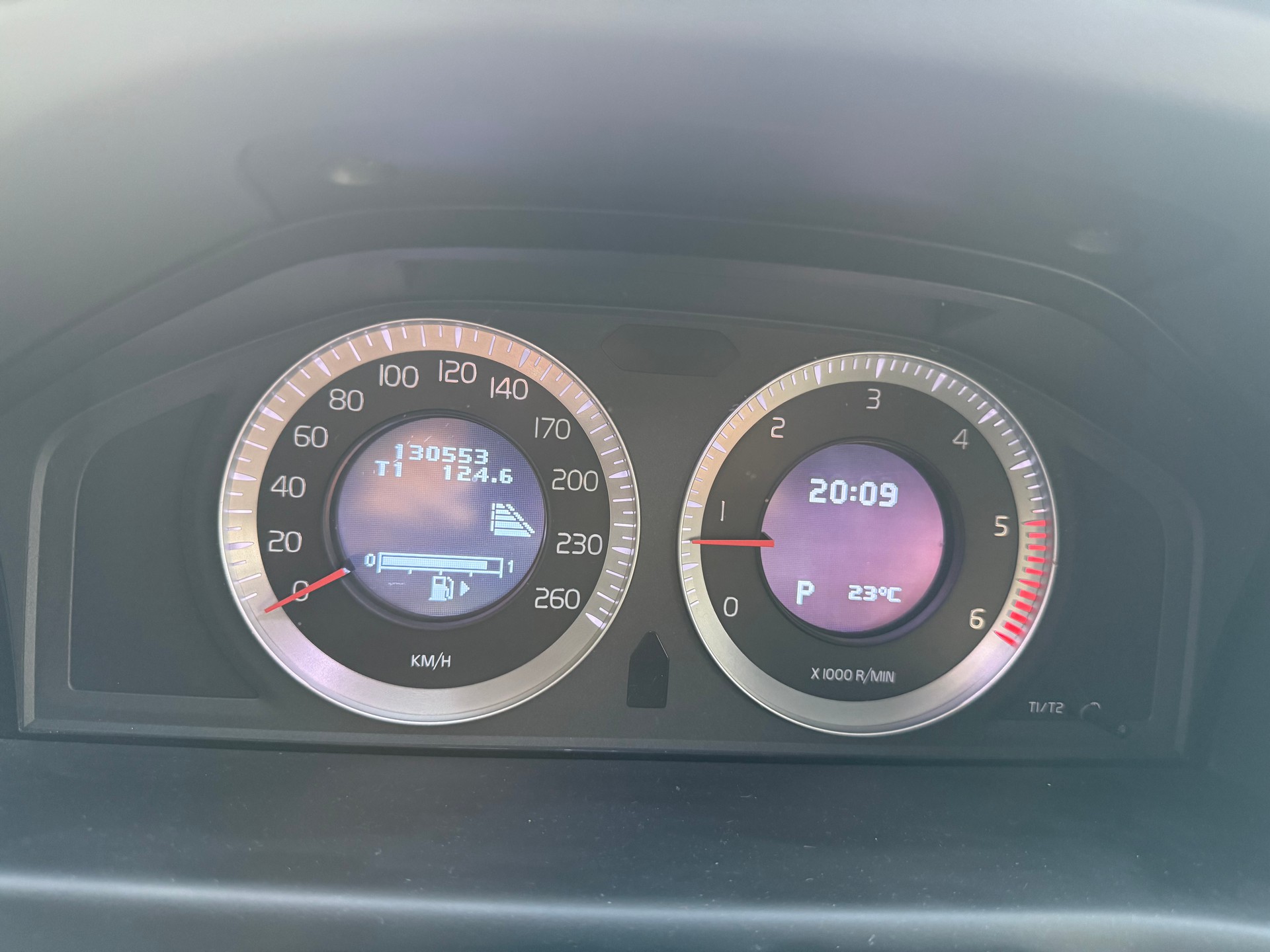 VOLVO S80 D5 AWD Summum Geartronic-image-13