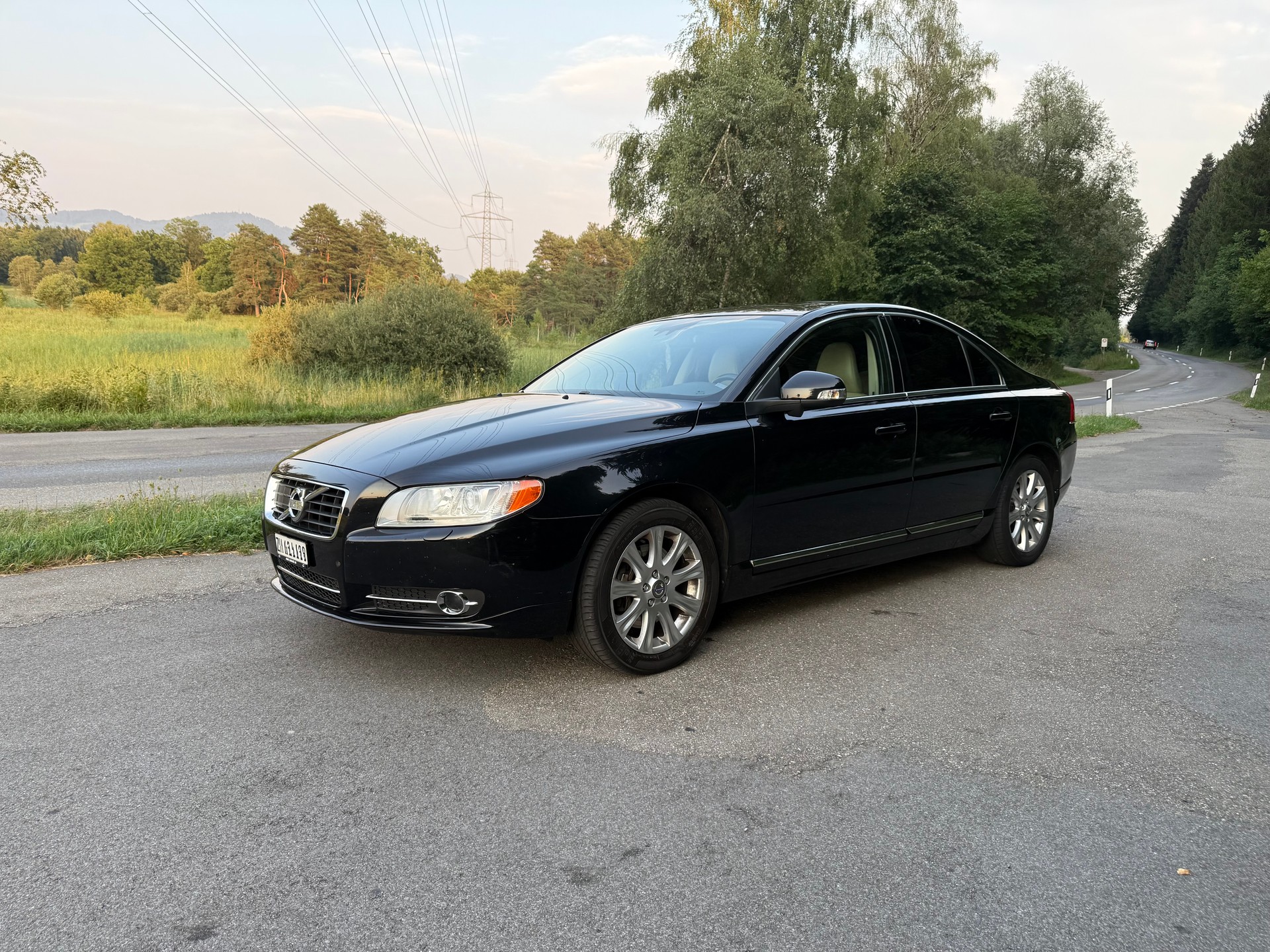 VOLVO S80 D5 AWD Summum Geartronic-image-1