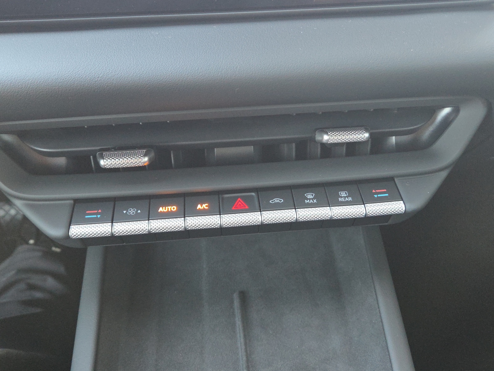VW ID.3 Neo 79 kWh 231 PS Life-image-11