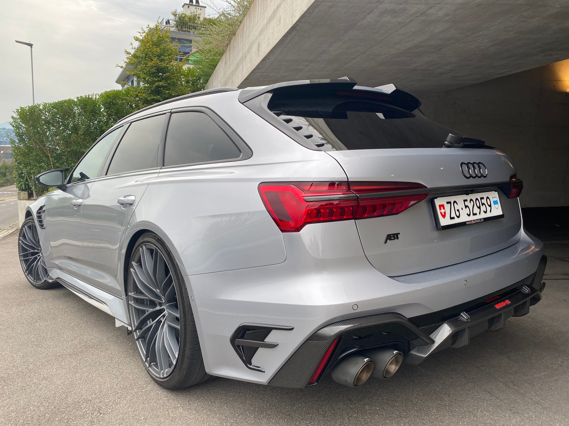 AUDI -R 1/125-image-9