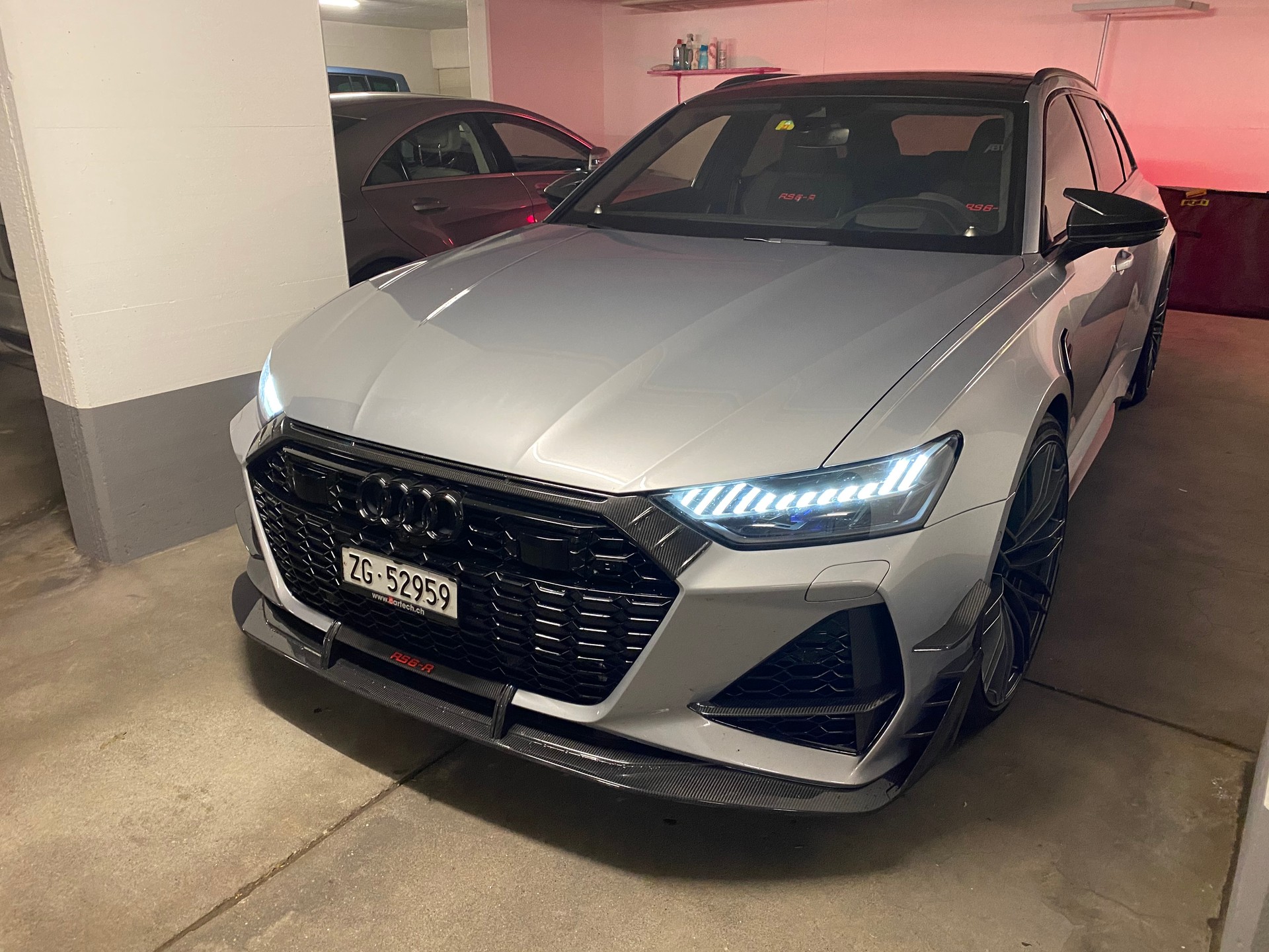 AUDI -R 1/125-image-0