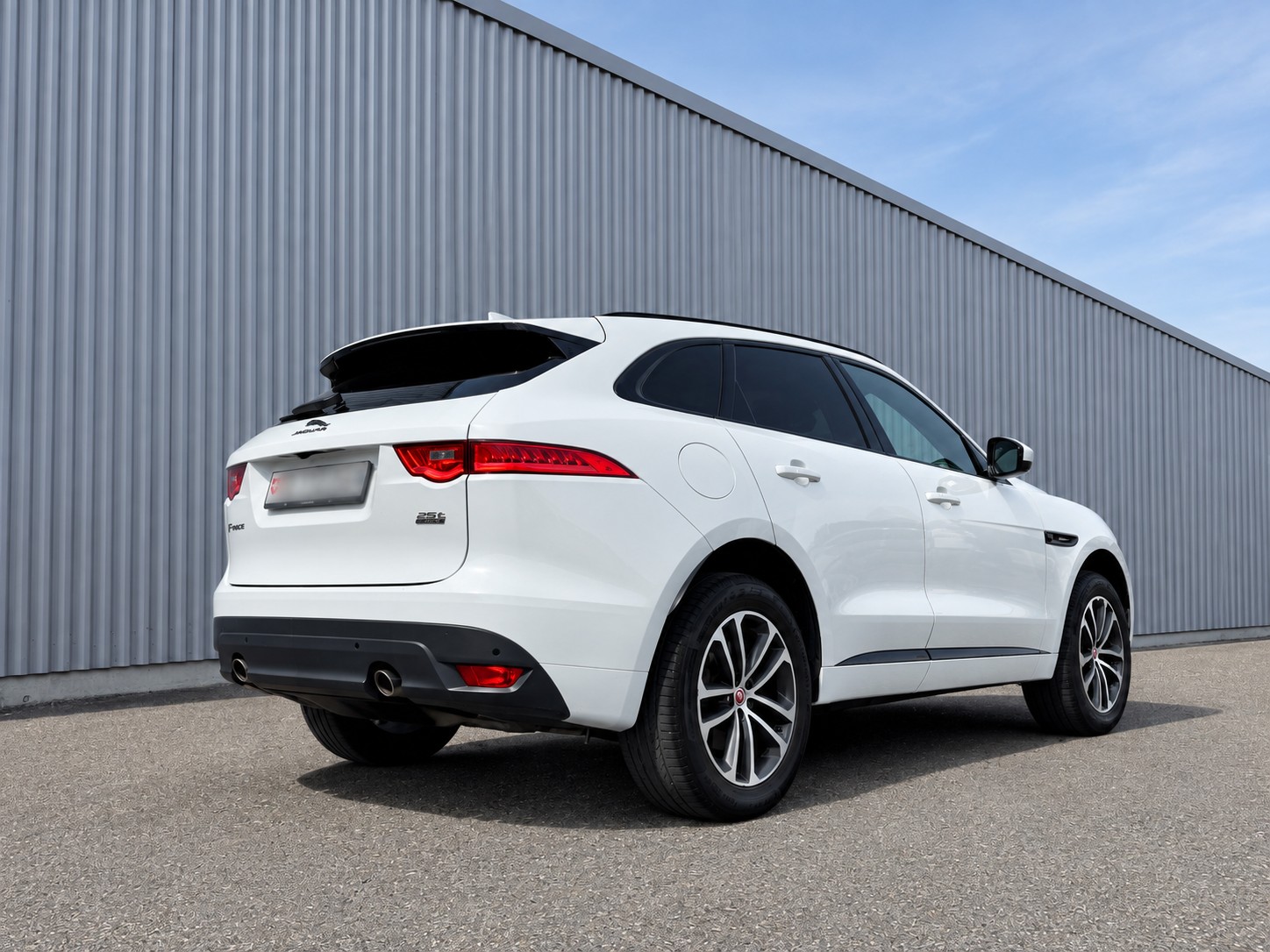JAGUAR 2.0 T 250 R-Sport AWD-image-3